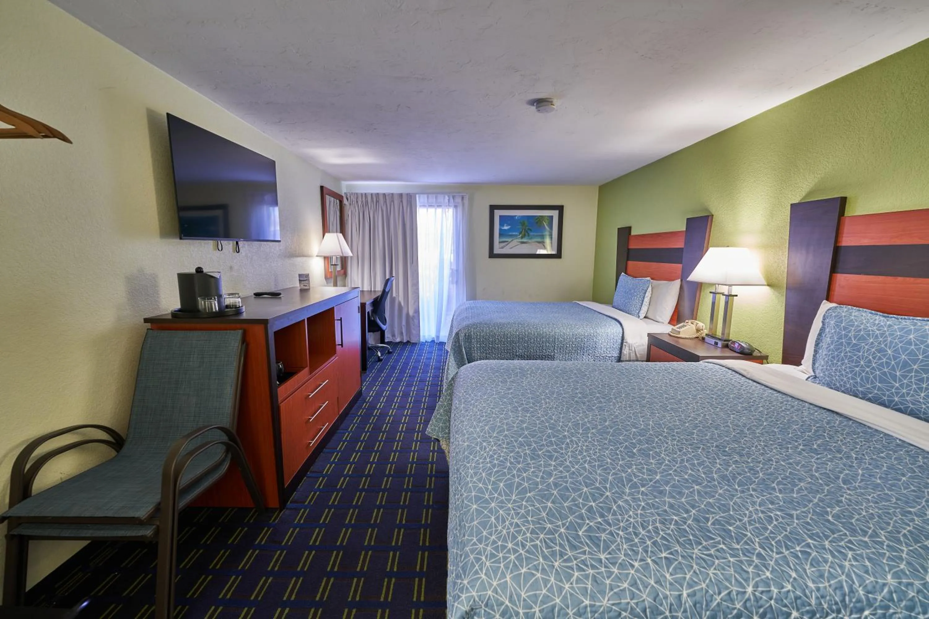 Queen Room with Two Queen Beds Smoke Free in The Mariner Resort Cape Cod by The Red Collection