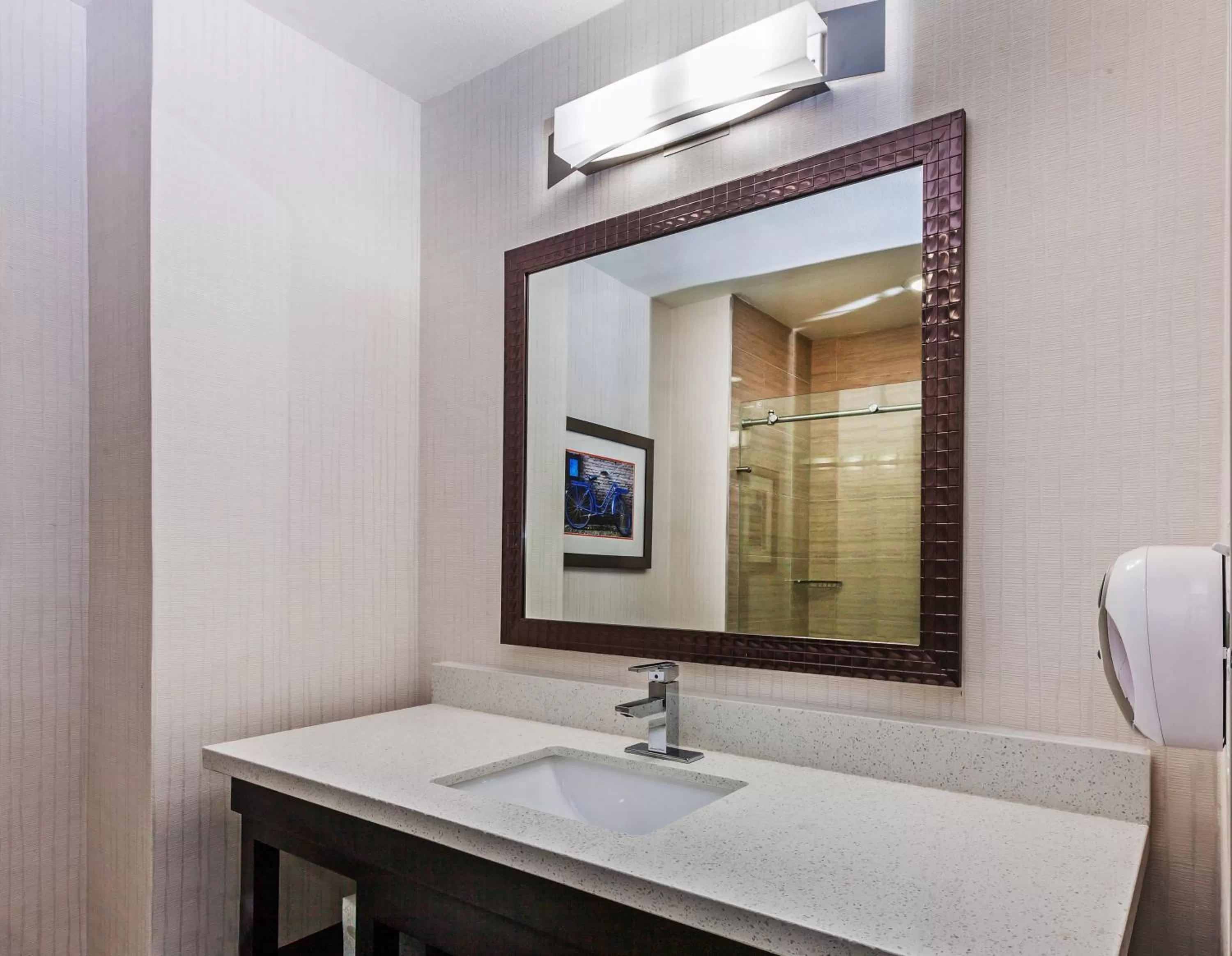 Deluxe Room with Two King Beds - Non-Smoking in Holiday Inn Express & Suites Houston East by IHG
