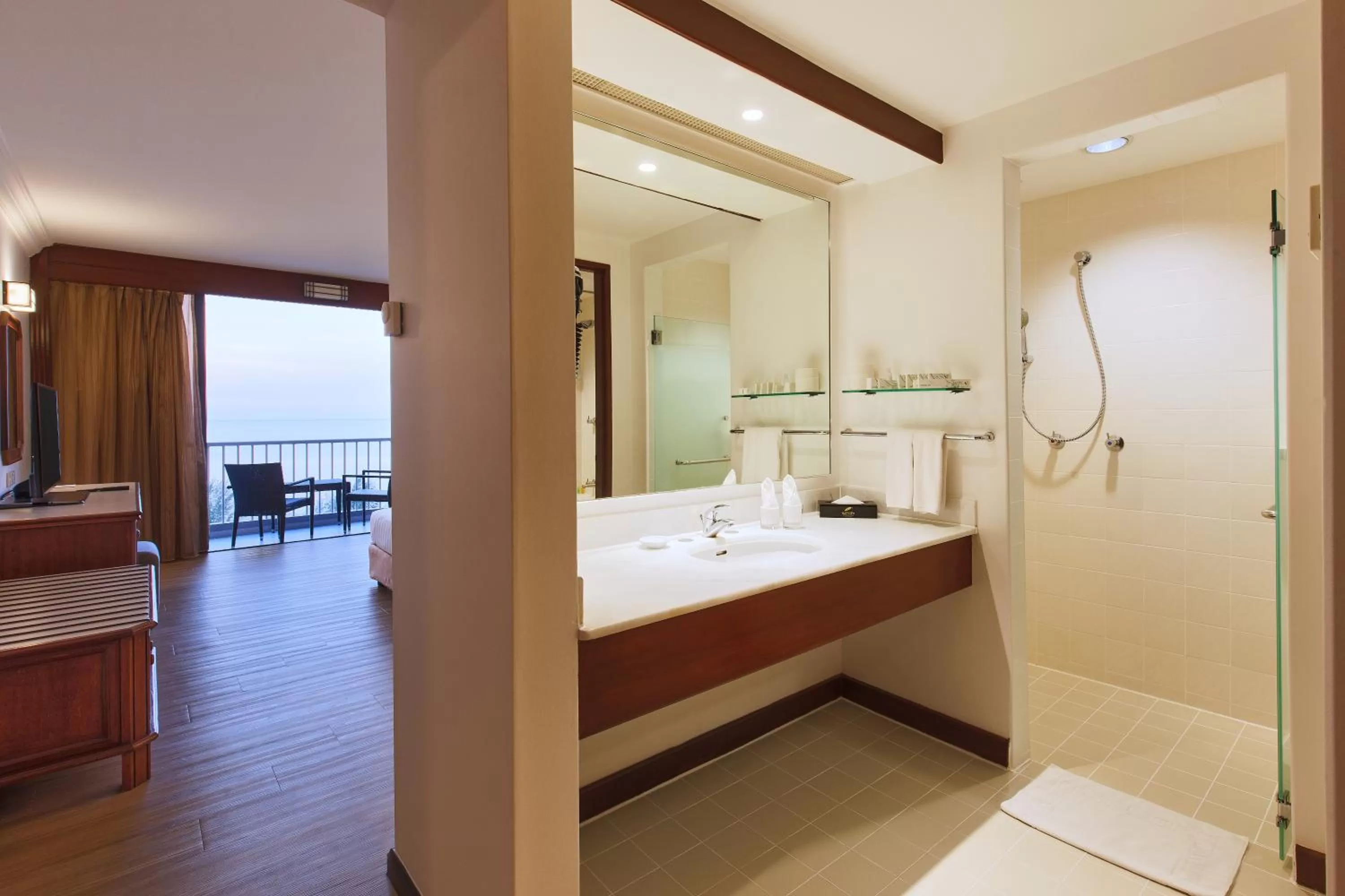 Executive Suite in The Bayview Beach Resort