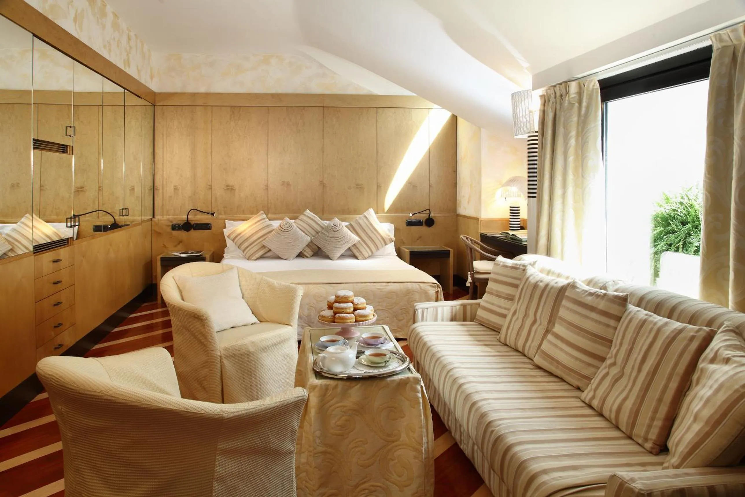 Triple Room in Hotel Sanpi Milano