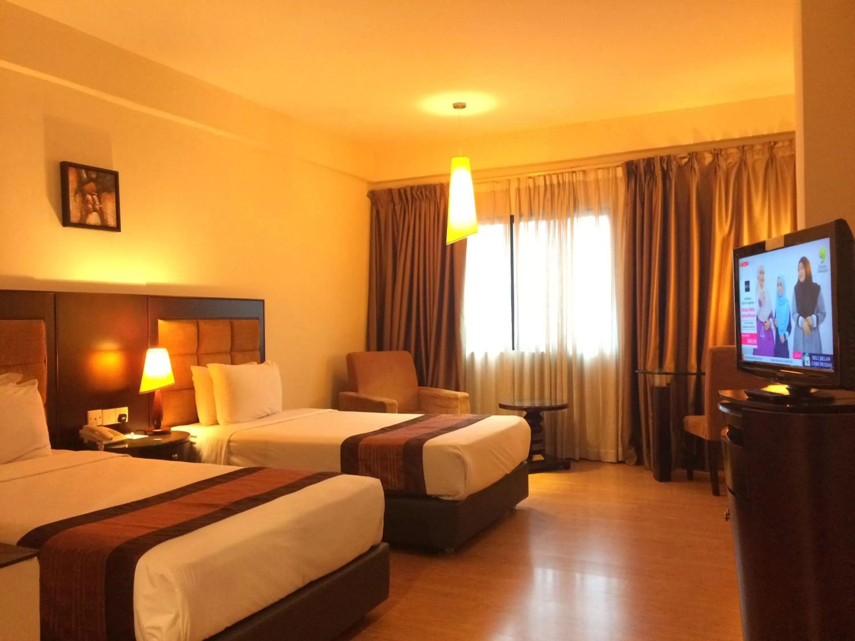 Crown Studio Double or Twin Room in Crystal Crown Hotel JB