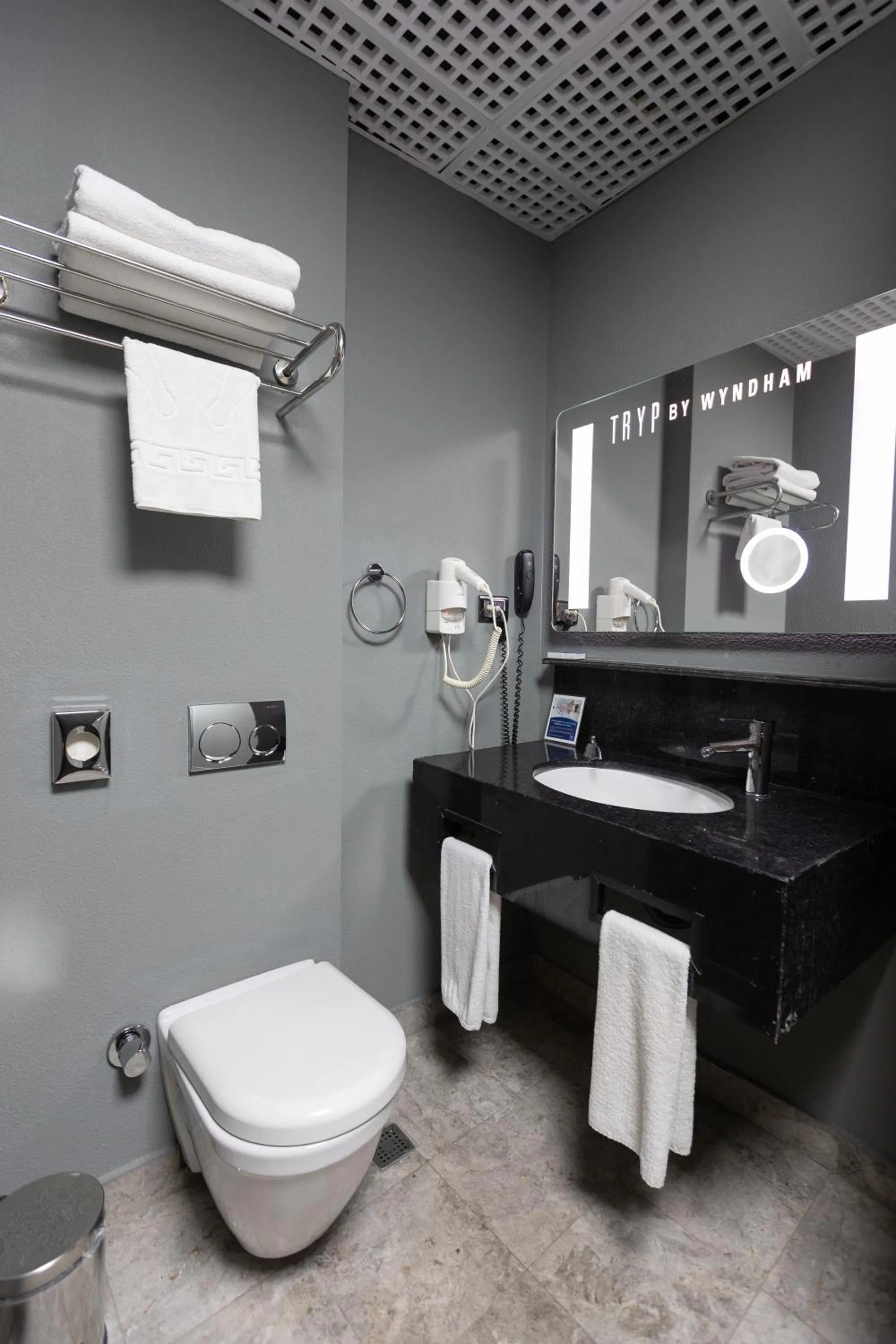 King Suite - Smoking in Tryp By Wyndham Istanbul Sancaktepe