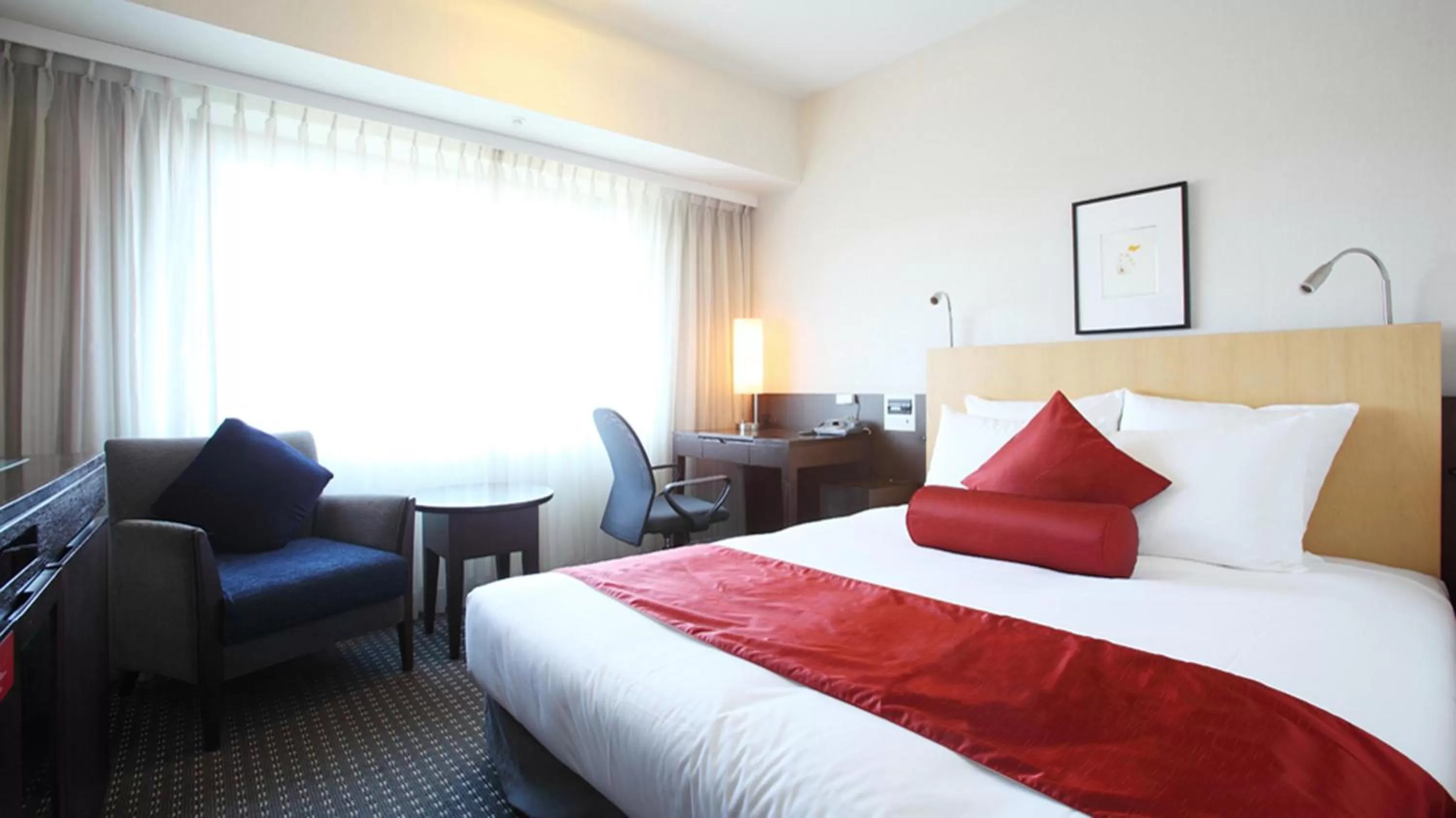 Standard Room - single occupancy in ANA Crowne Plaza Narita by IHG
