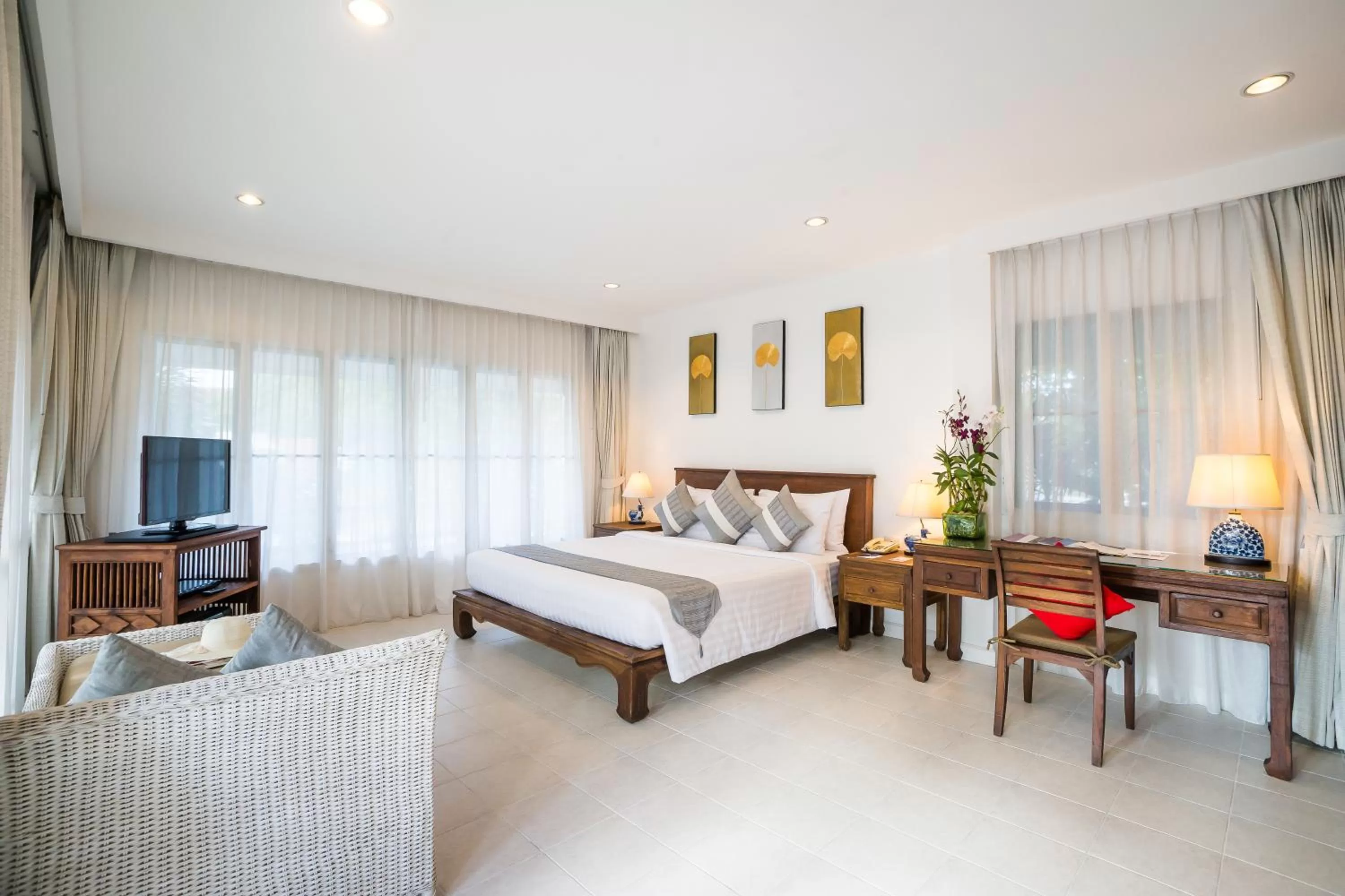 Garden Veranda King bed in Laksasubha Hua Hin