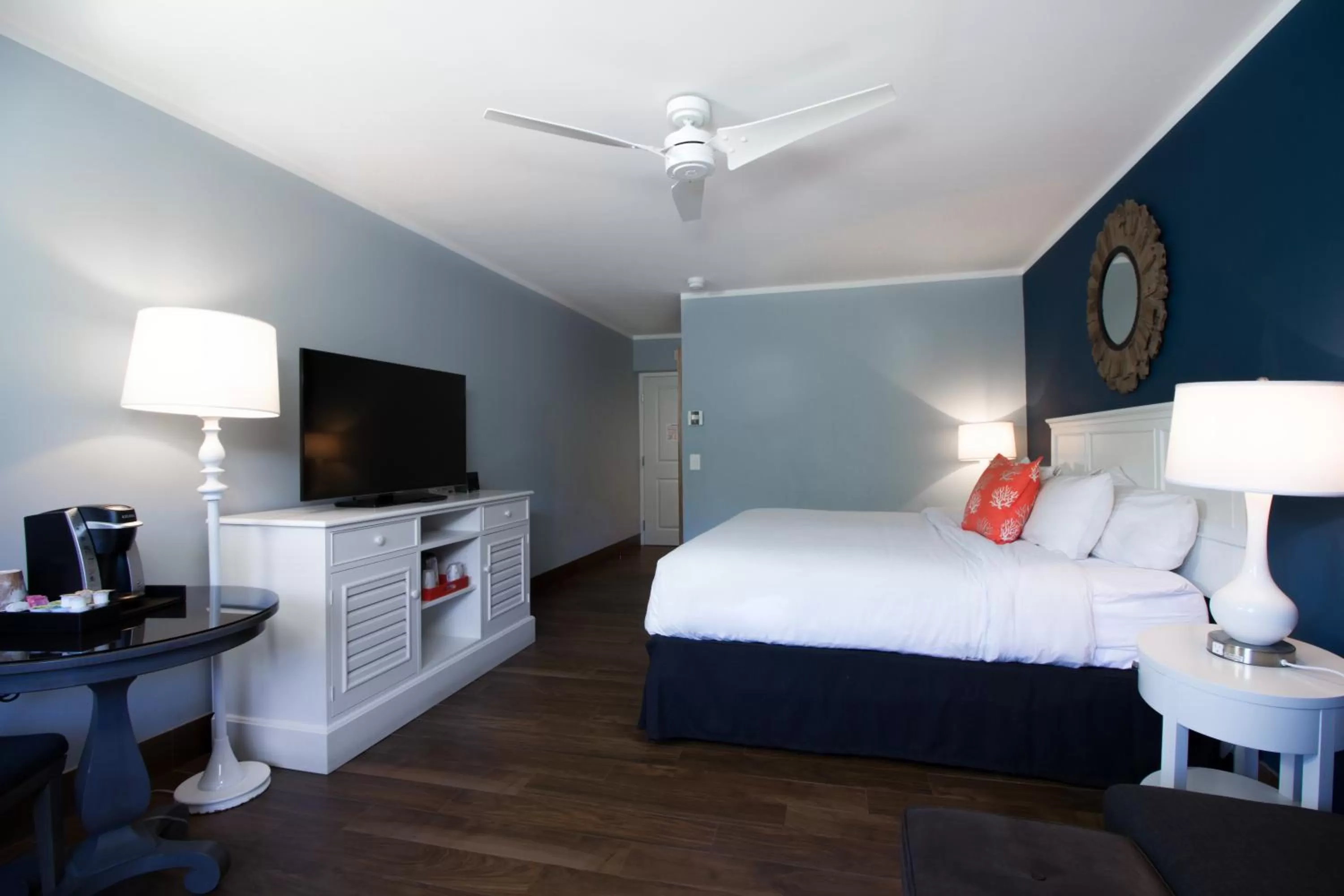 Resort View King in Banana Bay Resort & Marina