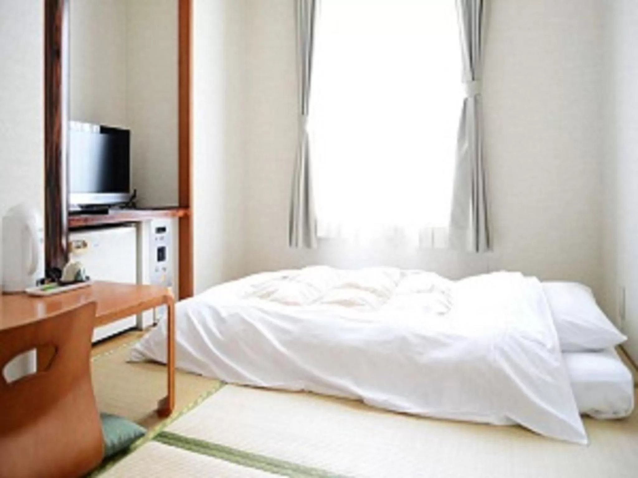 Japanese-Style Economy Twin Room - single occupancy - Smoking in Hotel Minatoya