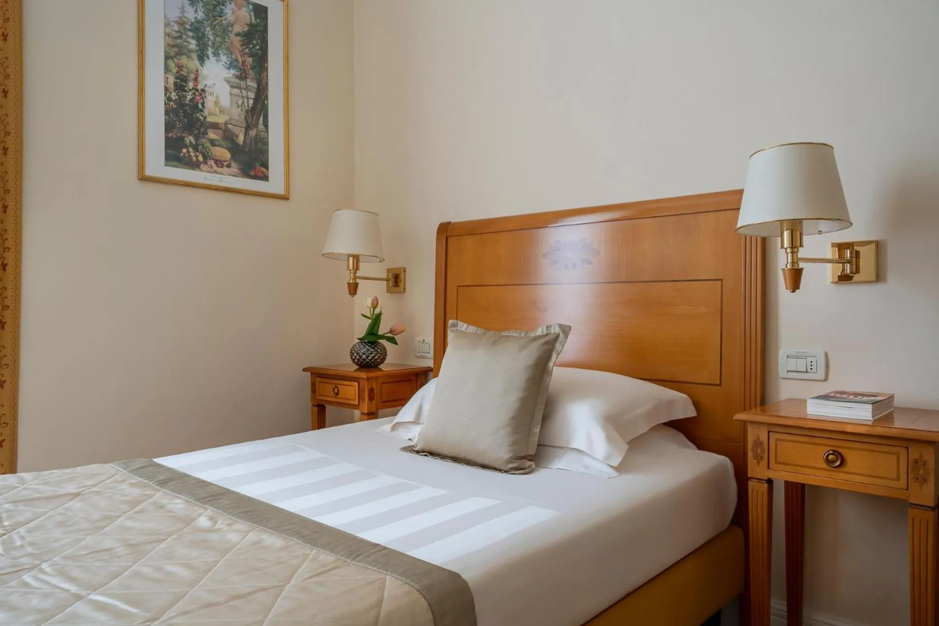 Single Room in Residenza Parco Fellini