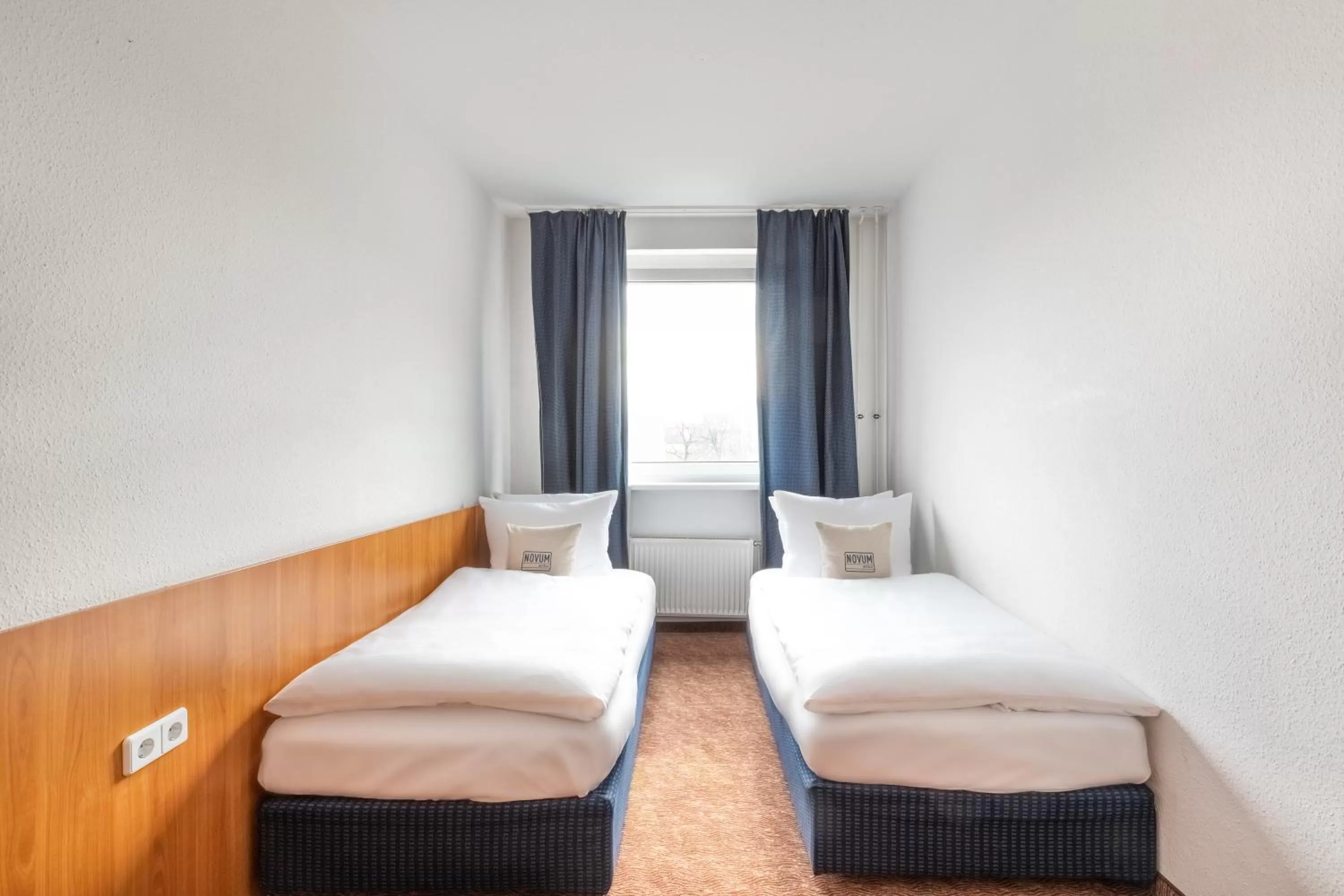Family Room (5 Adults) in Hotel Aldea Berlin