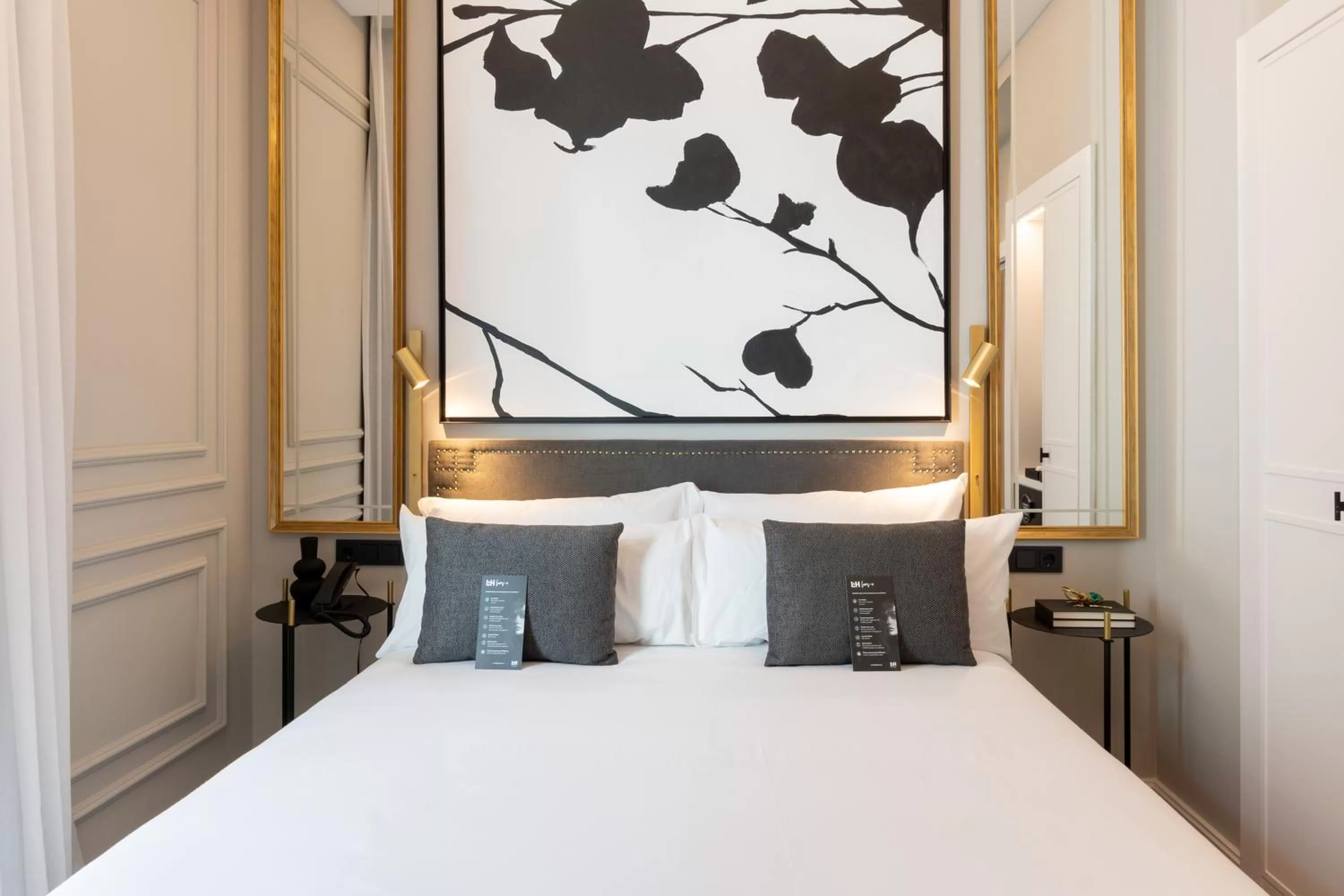 Superior Double Room in L&H Gran Vía Valencia