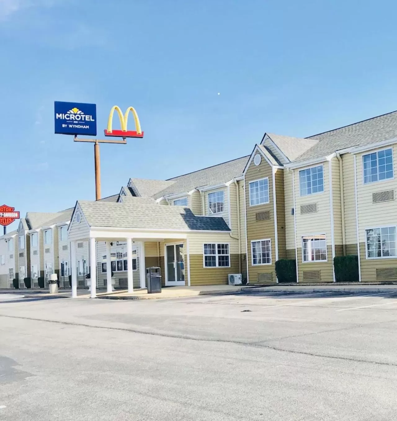 Microtel Inn & Suites by Wyndham Tuscaloosa East