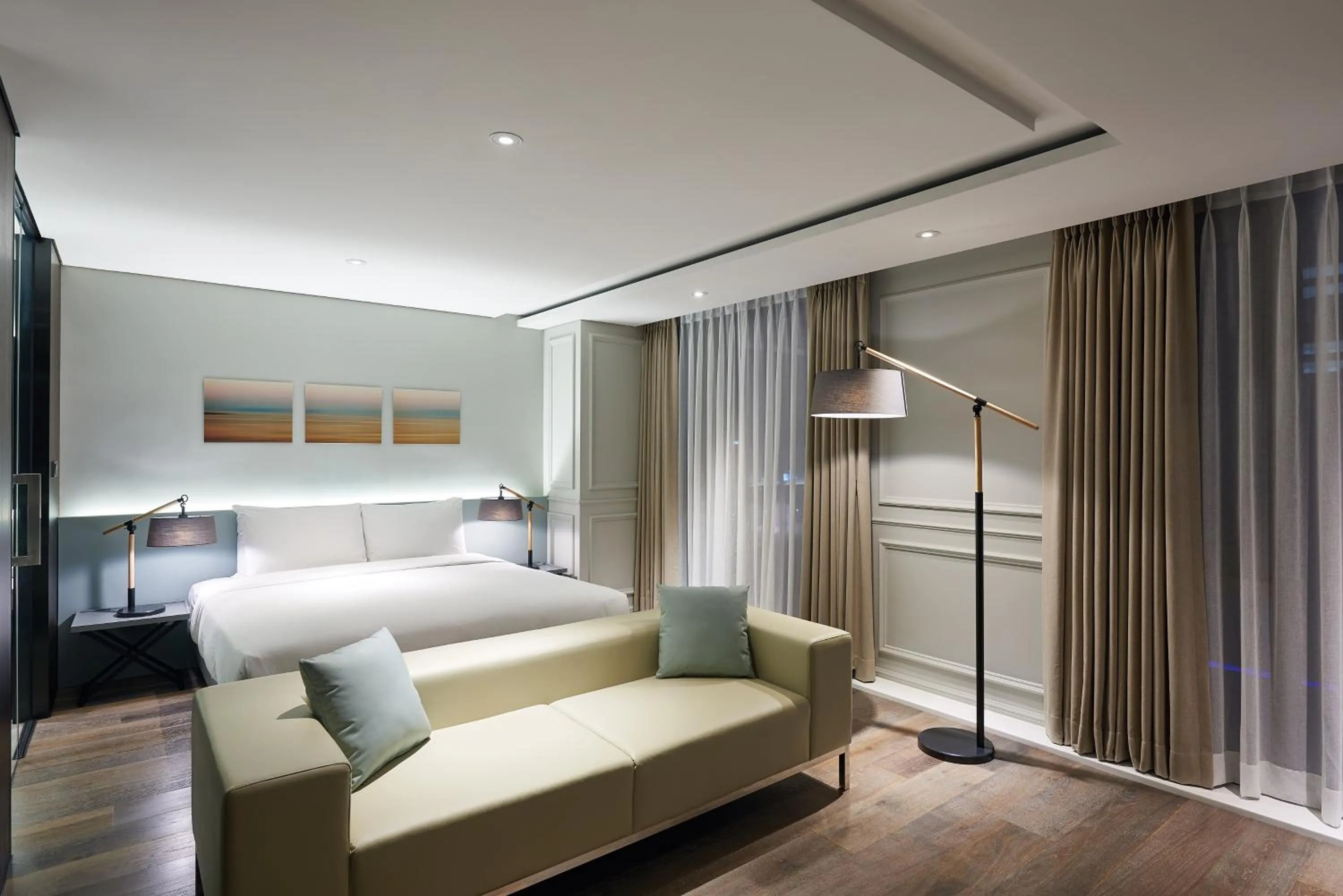 Diplomatic Suite in Hotel Peyto Samseong