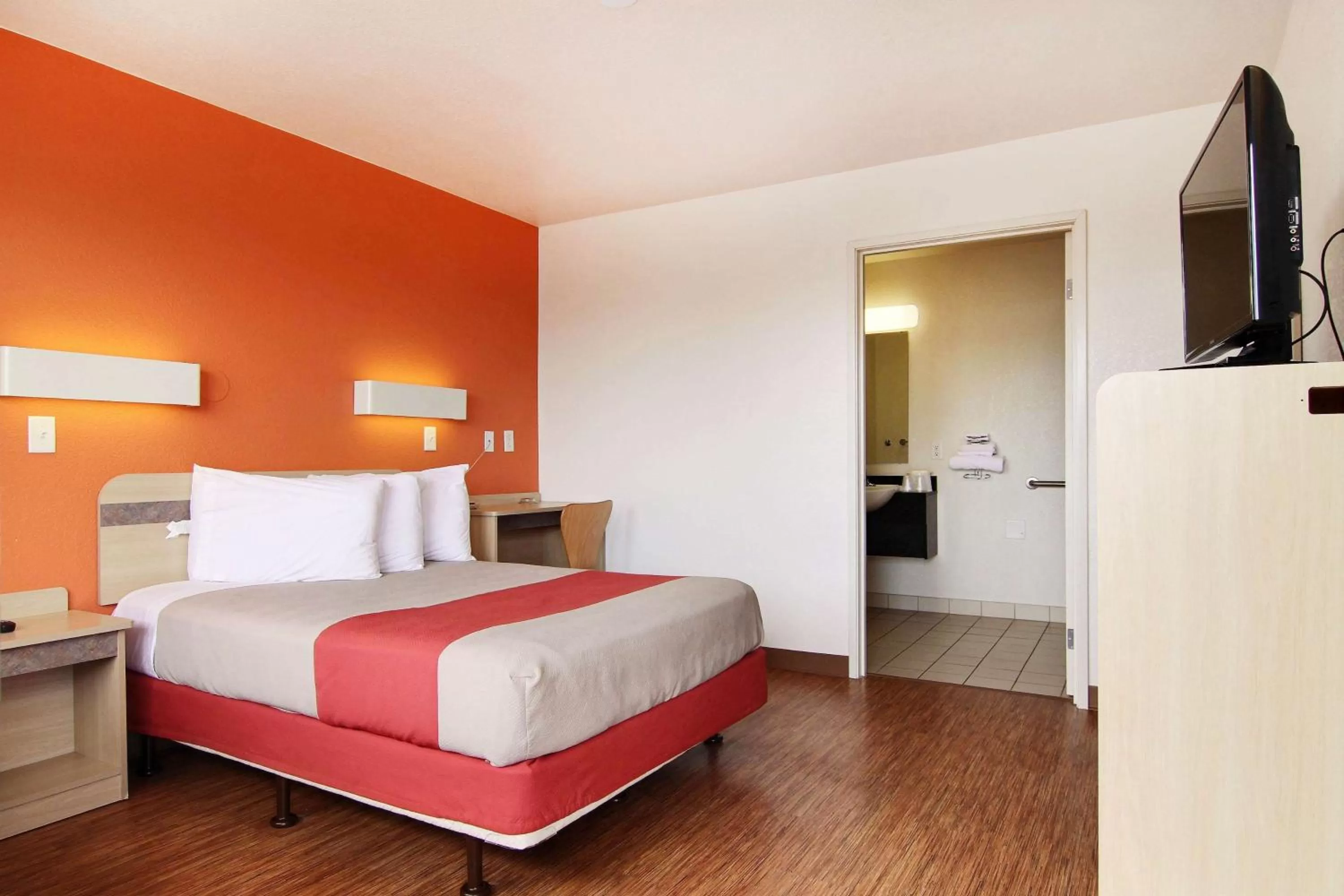 Queen Room - Disability Access - Roll in Shower in Motel 6-Fort Stockton, TX