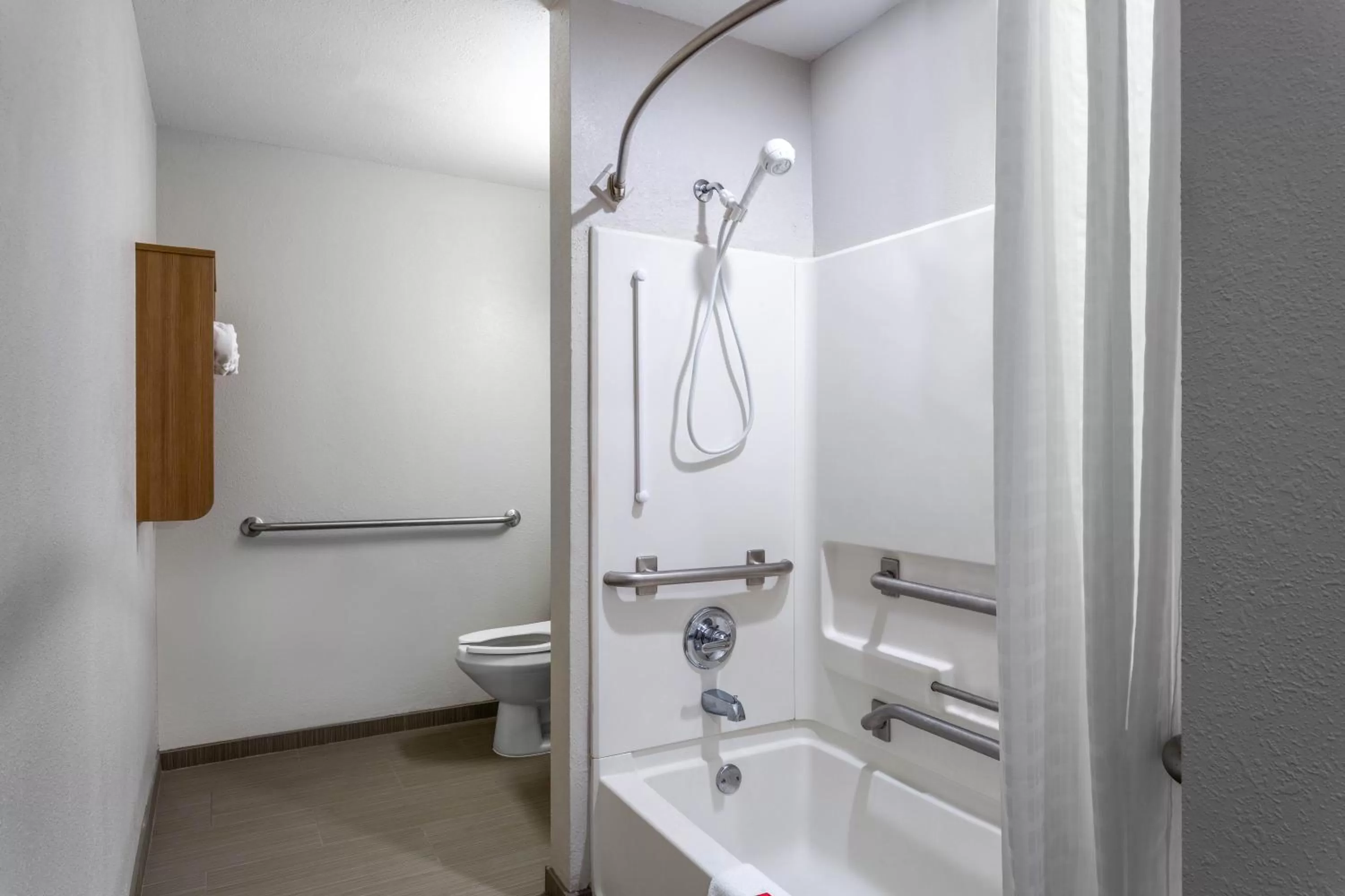 King Room - Disability Access - Non-Smoking in Microtel Inn & Suites by Wyndham Burlington