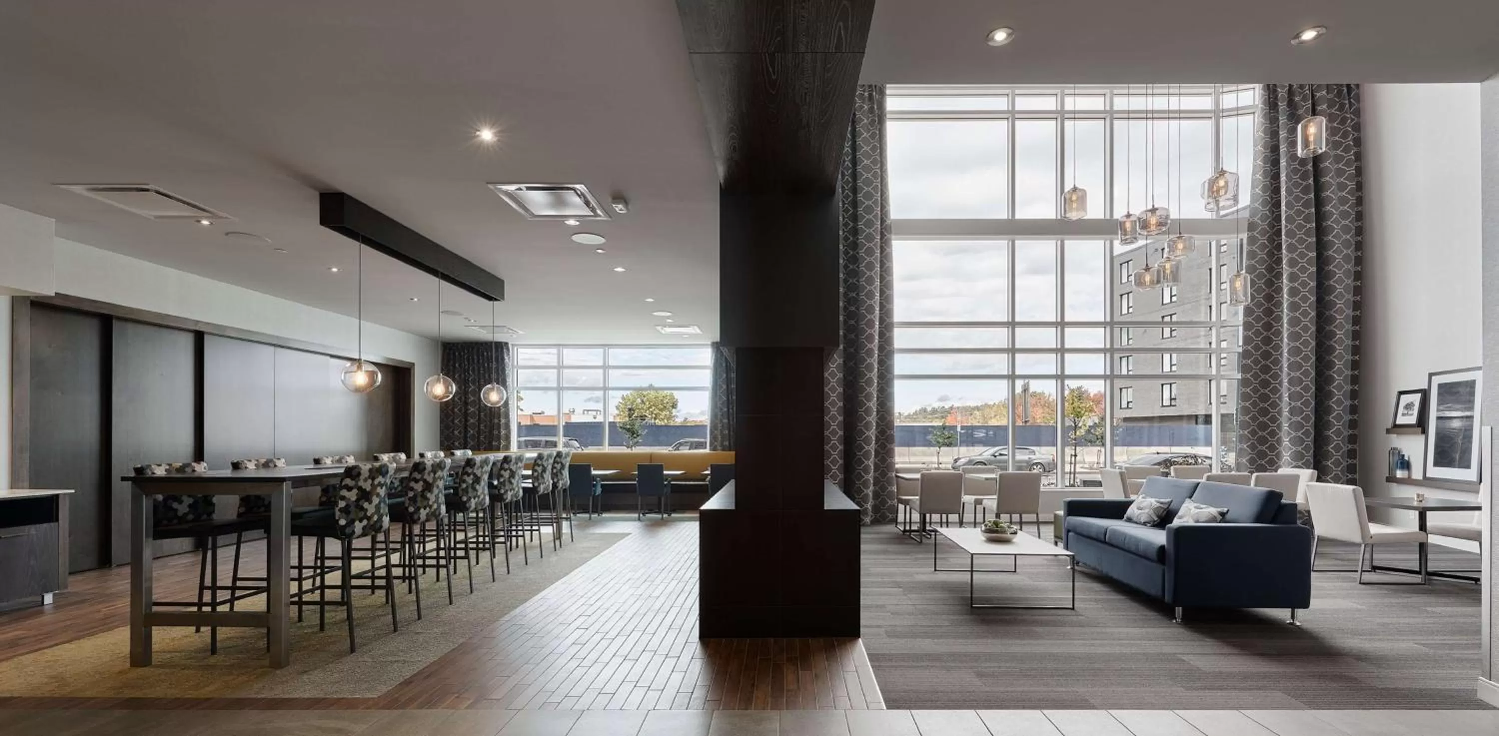 Lobby or reception in Hampton Inn & Suites by Hilton Quebec City Levis