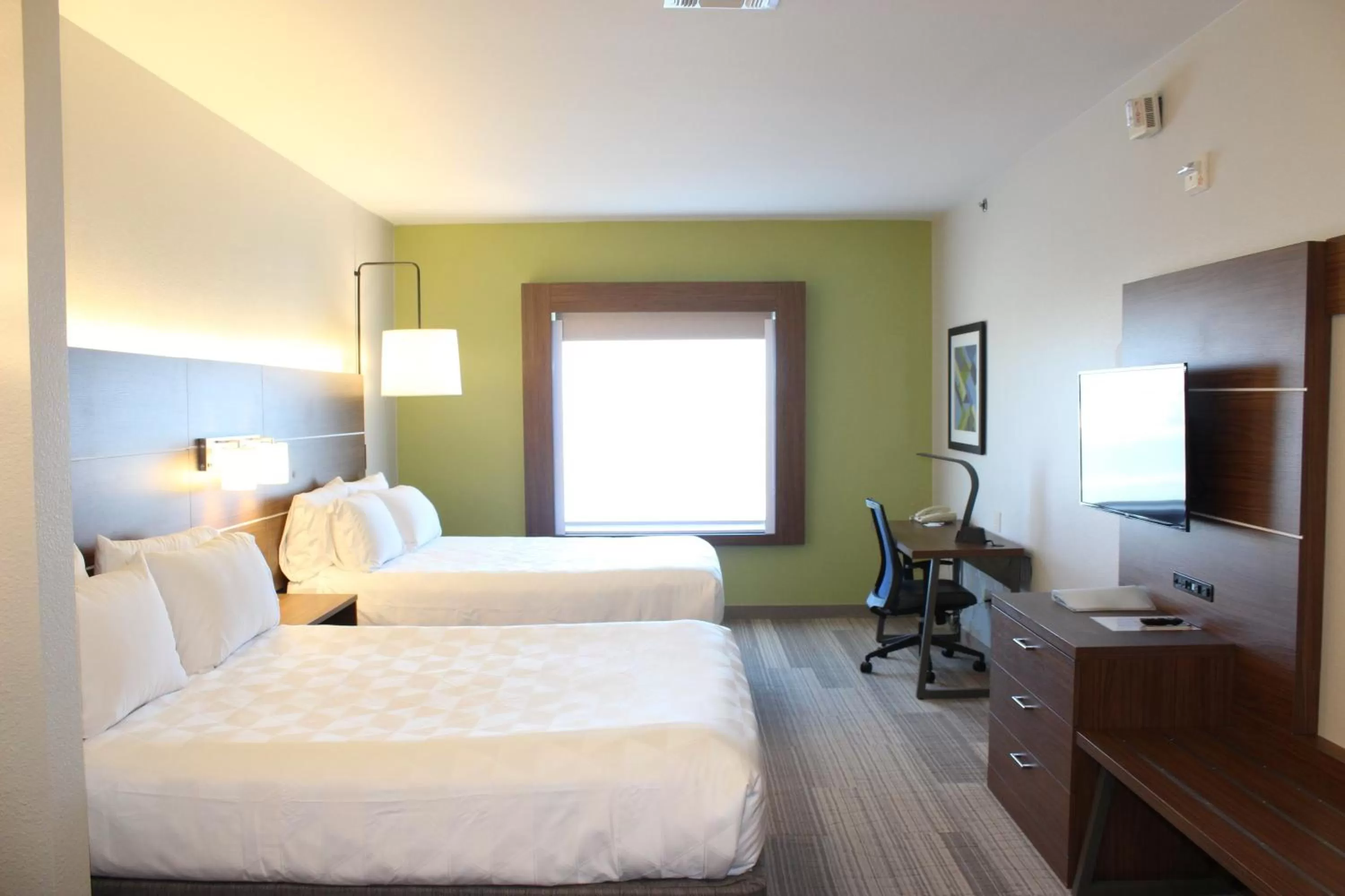 Standard Queen Room with Two Queen Beds - Communications Accessible in Holiday Inn Express Hotel & Suites Mansfield by IHG