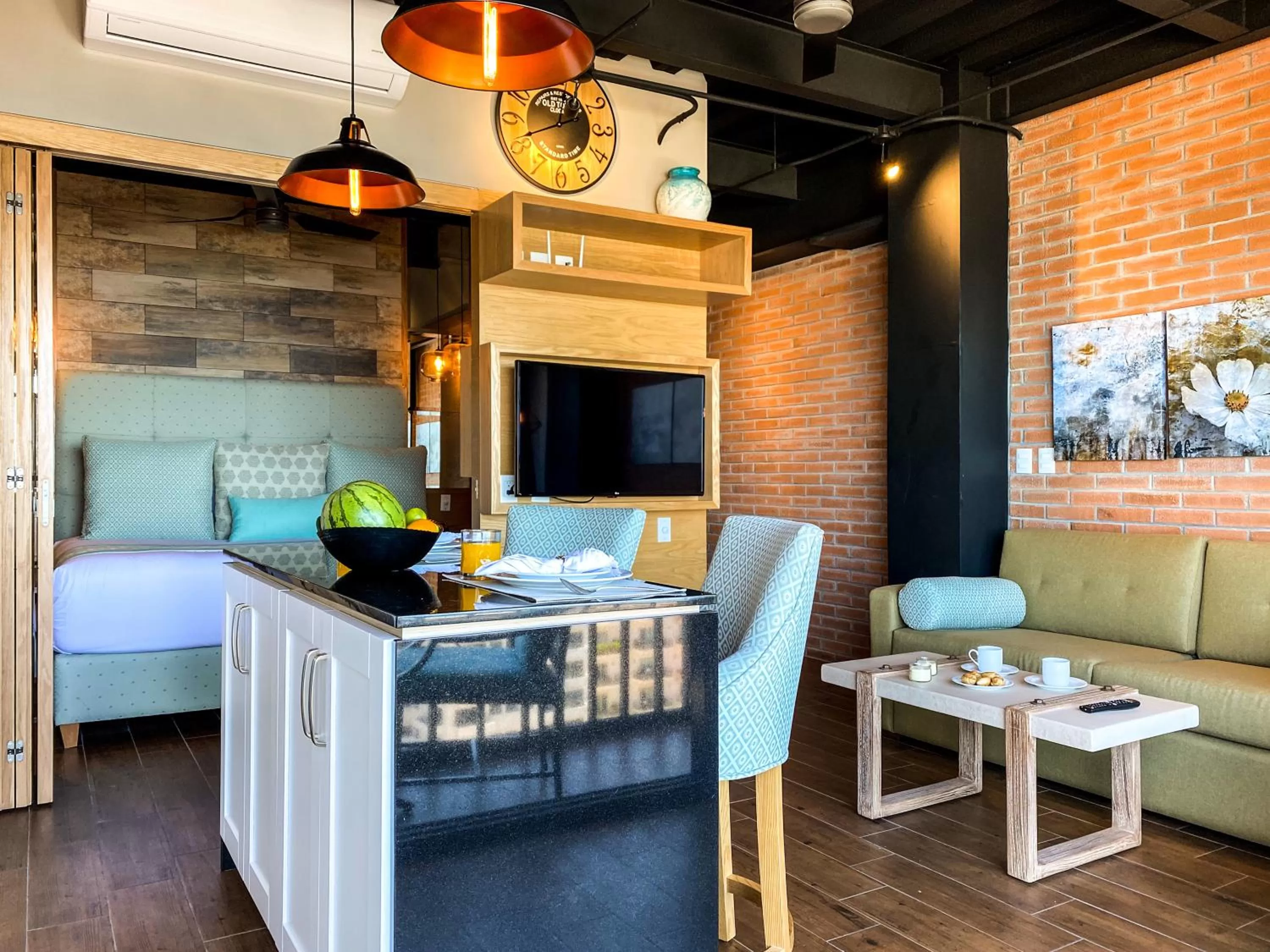 Deluxe Studio in Pinnacle Resorts 179 - Adults Only