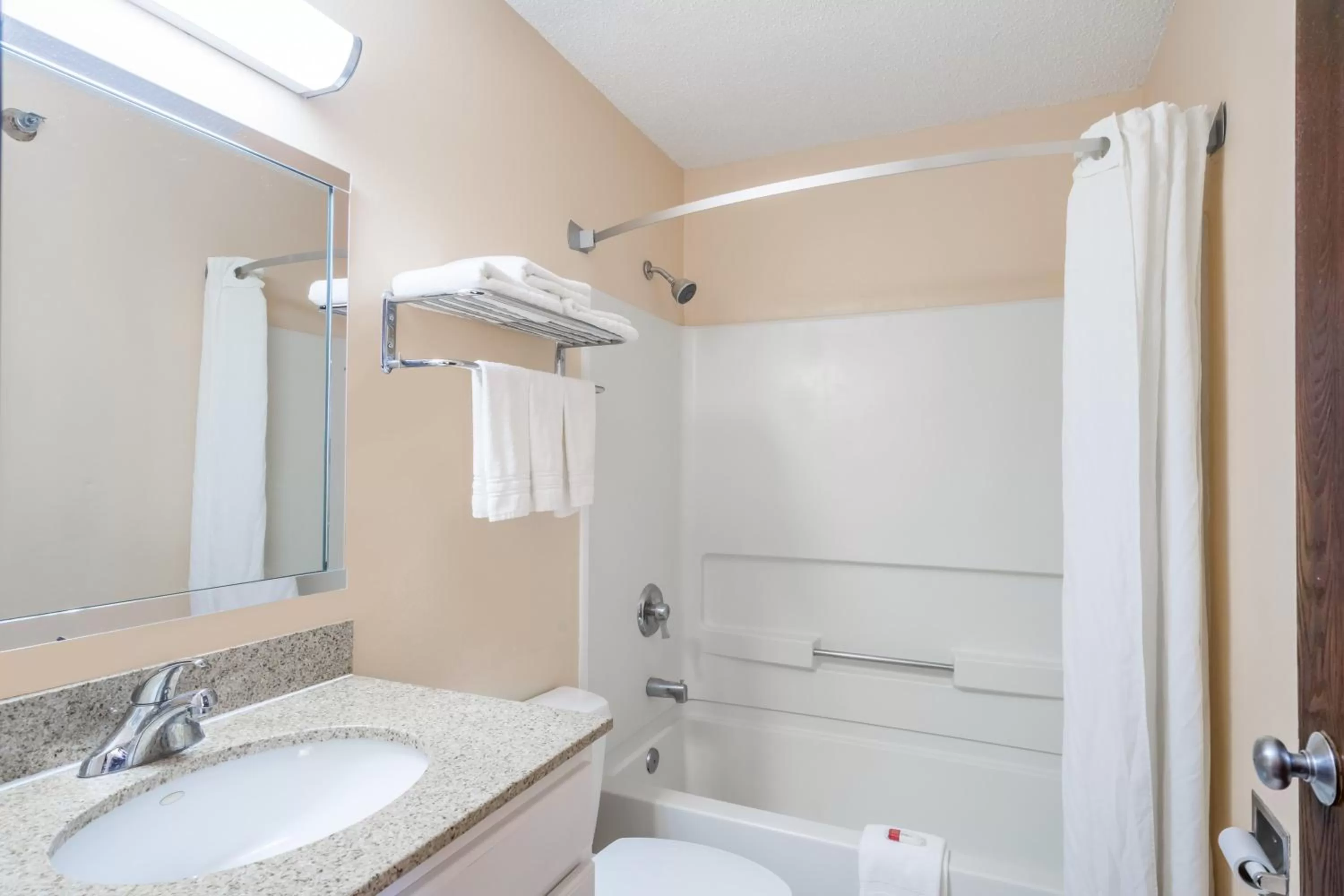 King Studio Suite - Non-Smoking in Super 8 by Wyndham Campbellsville KY