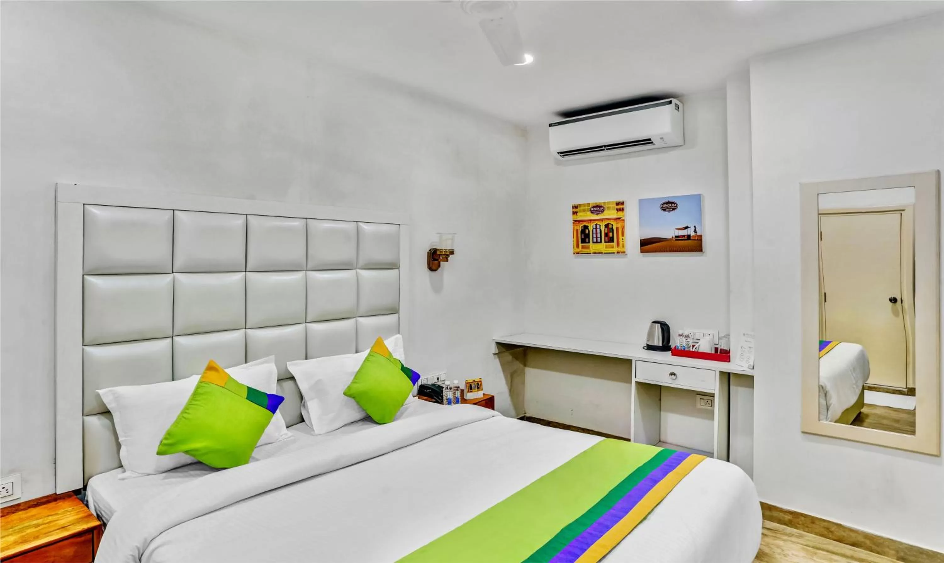 Economy Double Room in Hotel Hinduja Fort