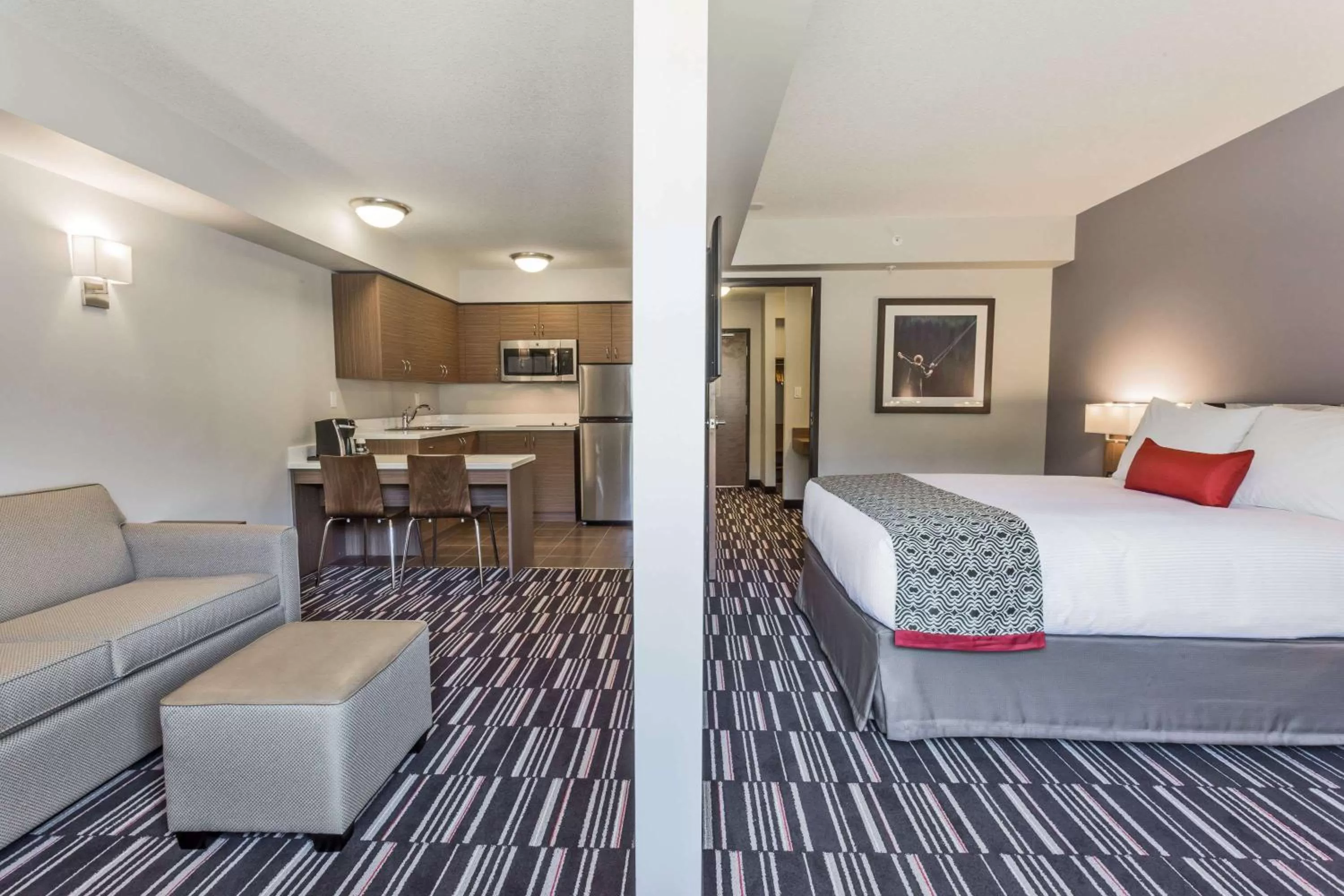 One-Bedroom Queen Suite - Non-Smoking in Microtel Inn and Suites by Wyndham Kitimat
