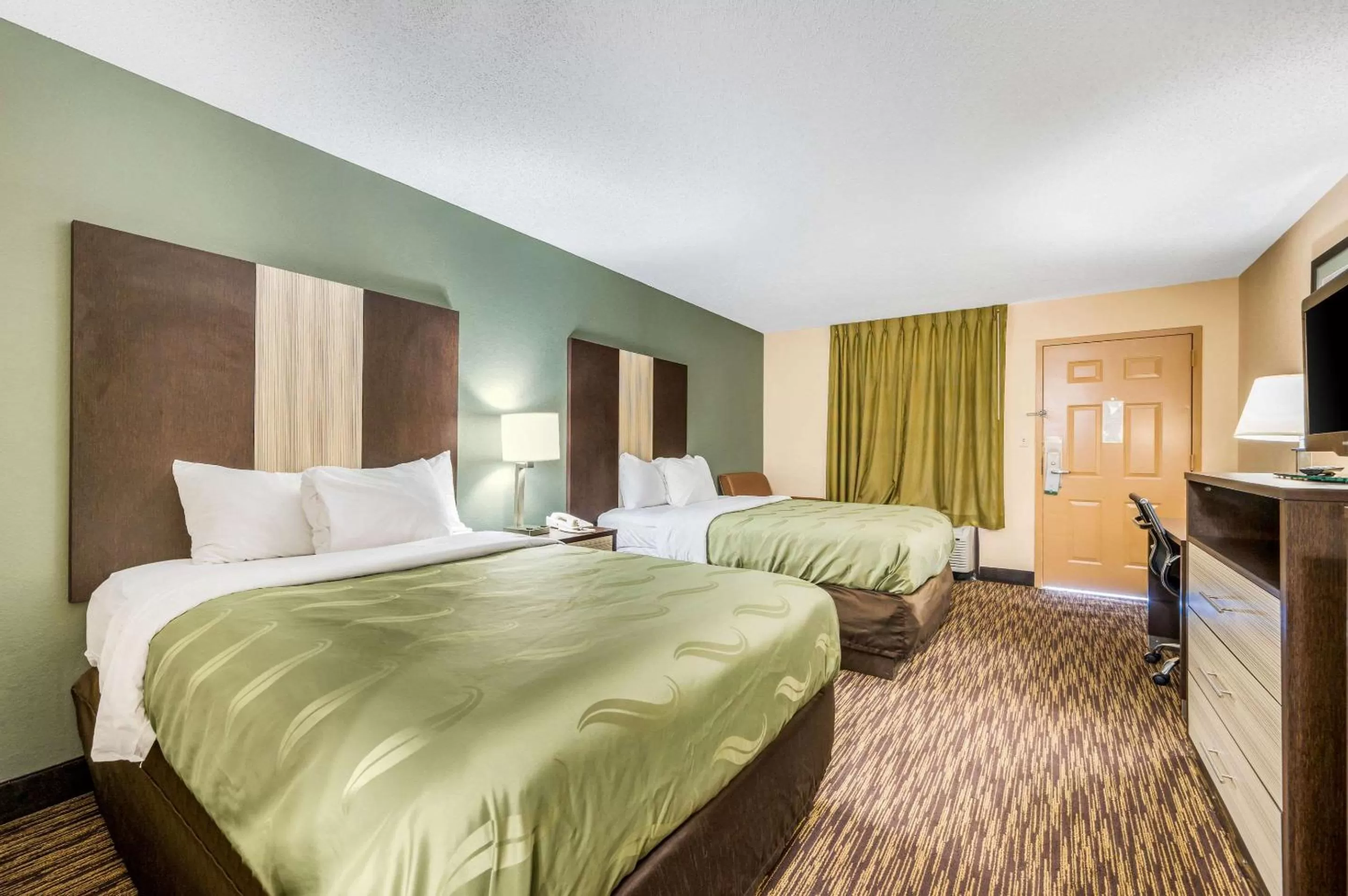 Double Room with Two Double Beds - Non-Smoking in Quality Inn Cullman I-65 Exit 310