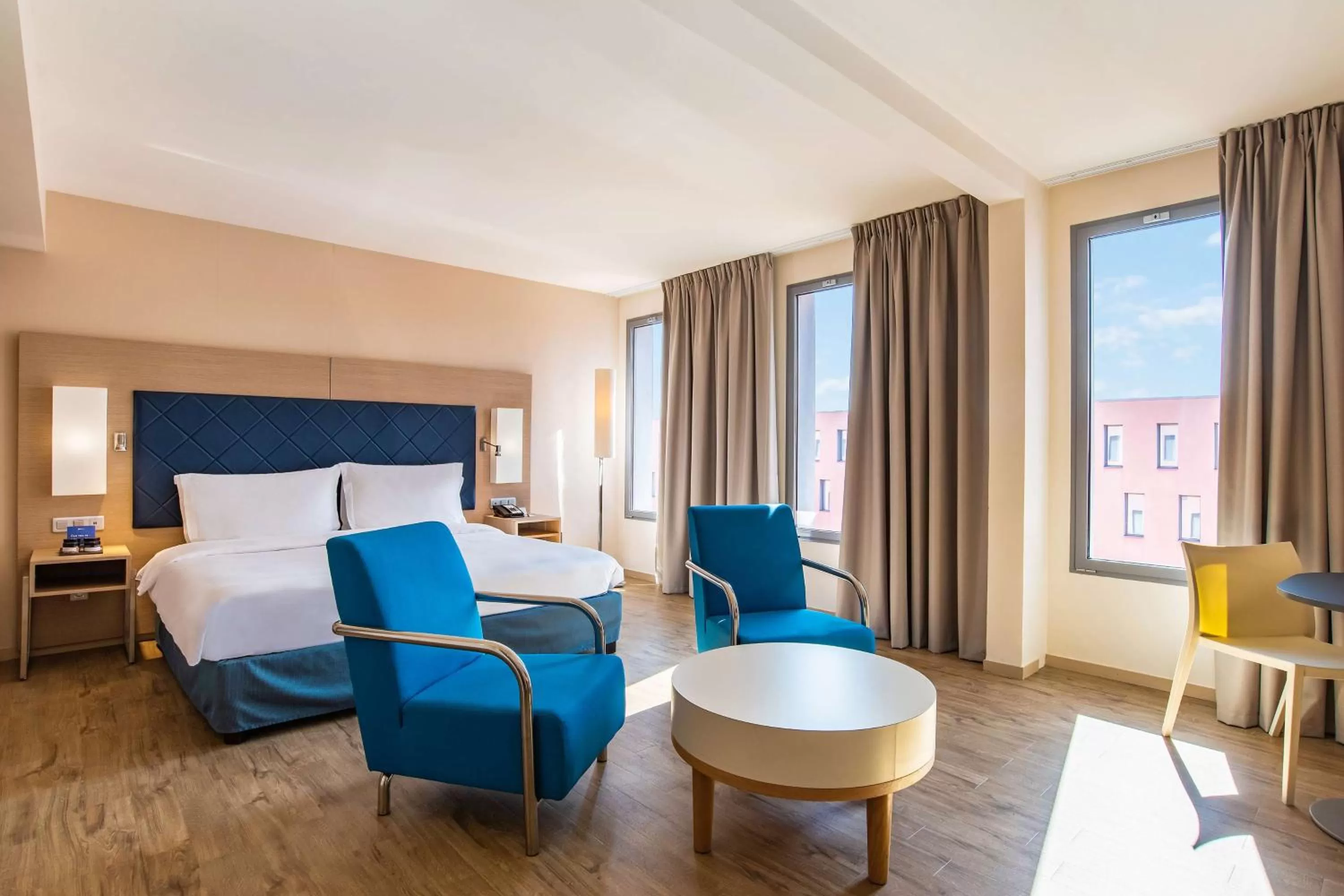 Junior Suite with Patio View  in Radisson Blu Hotel Toulouse Airport