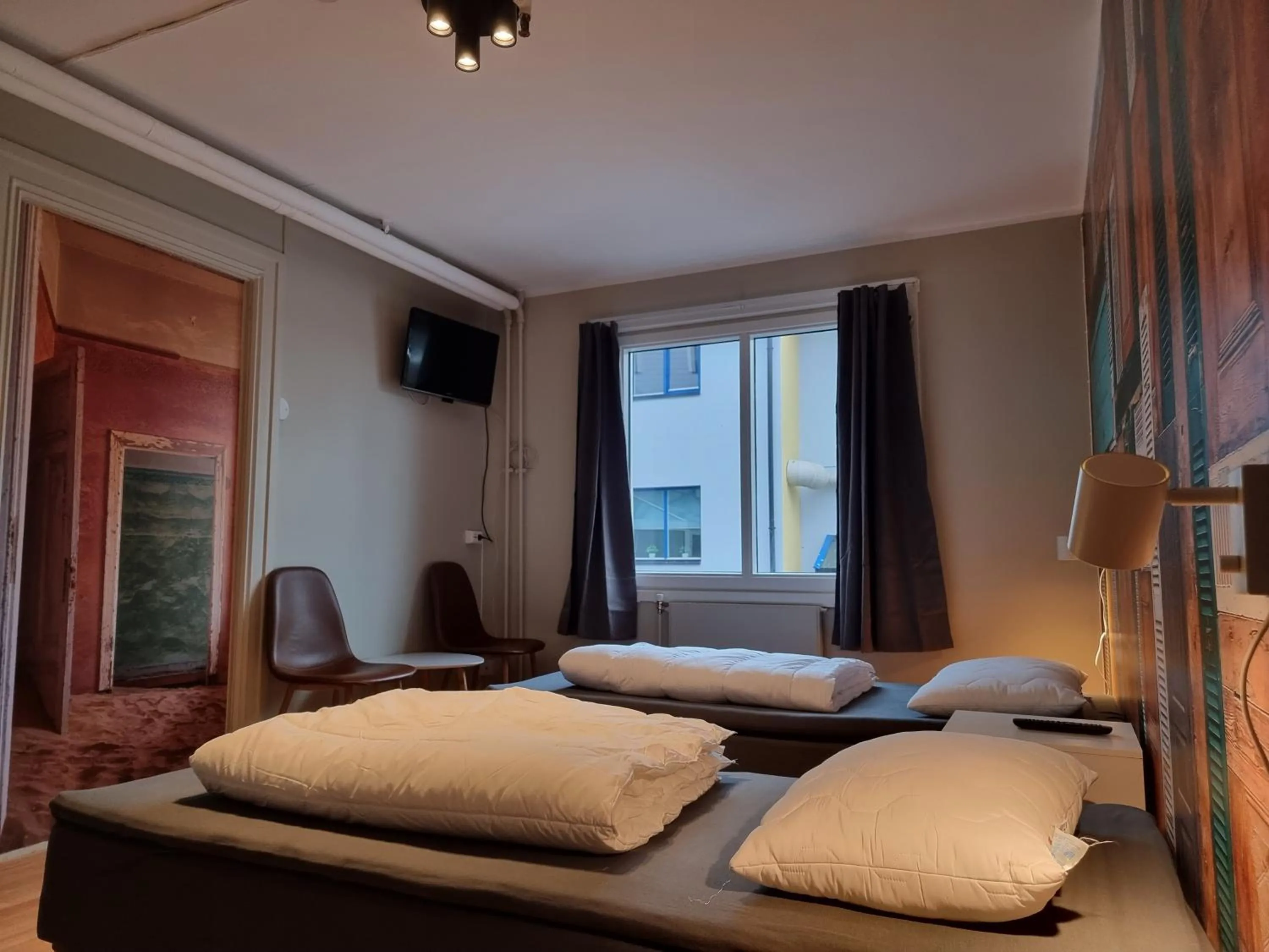 Twin Room with Shared Bathroom in HI Oslo Haraldsheim