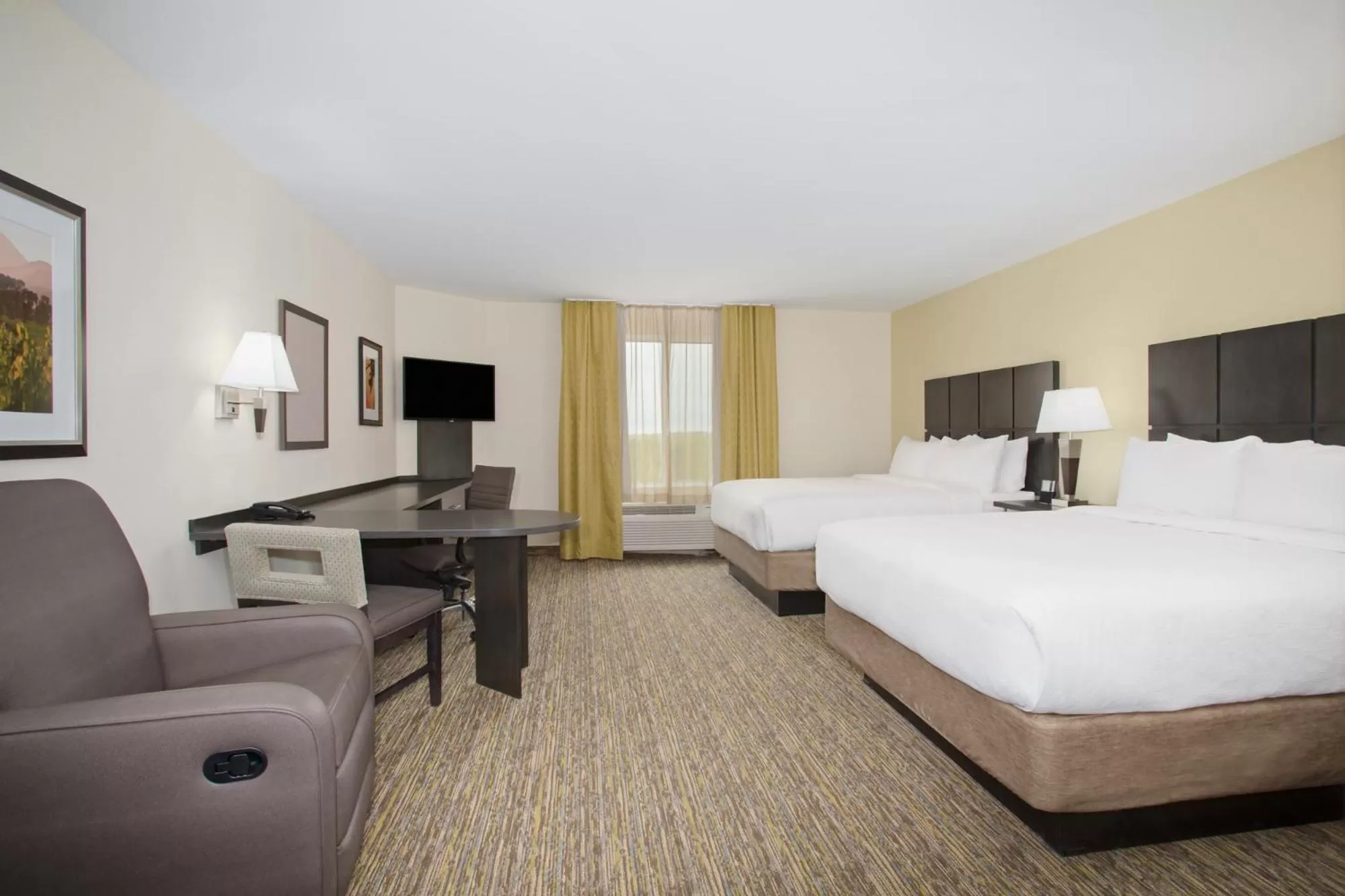 Studio Queen Suite in Candlewood Suites Longmont - Boulder Area by IHG