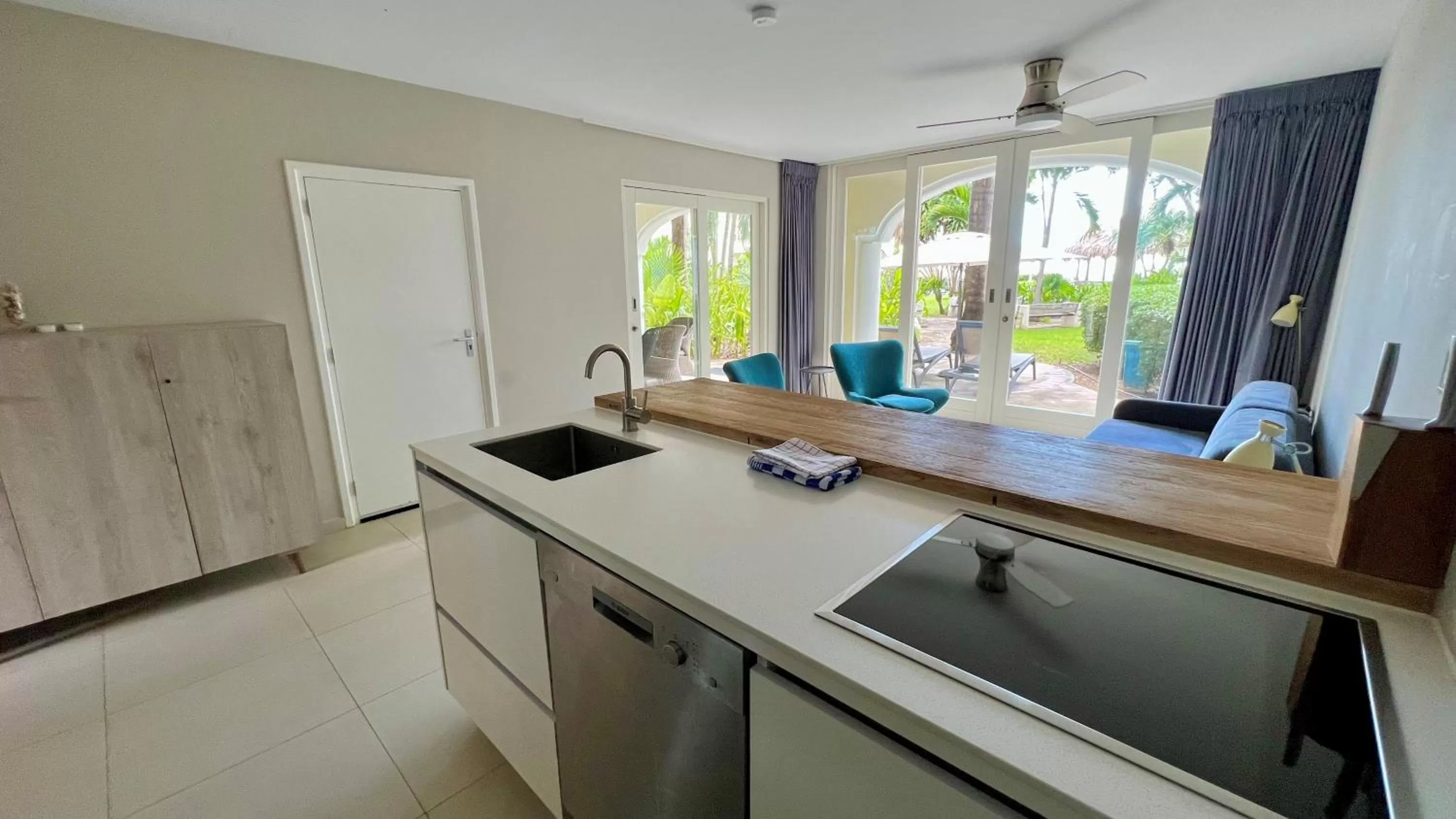 La Belle Alliance 1 Bedroom Apartment in Curacao Avila Beach Hotel