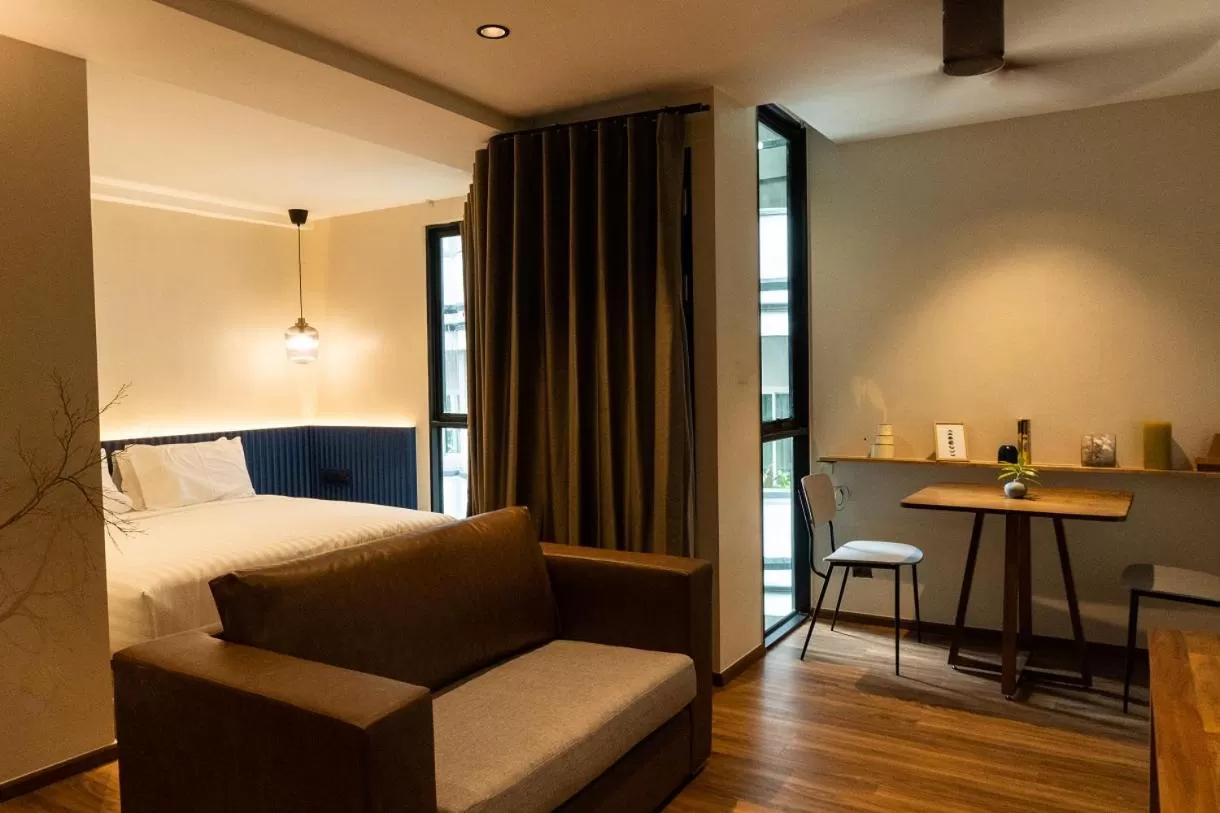 Deluxe Room in karaarom hotel