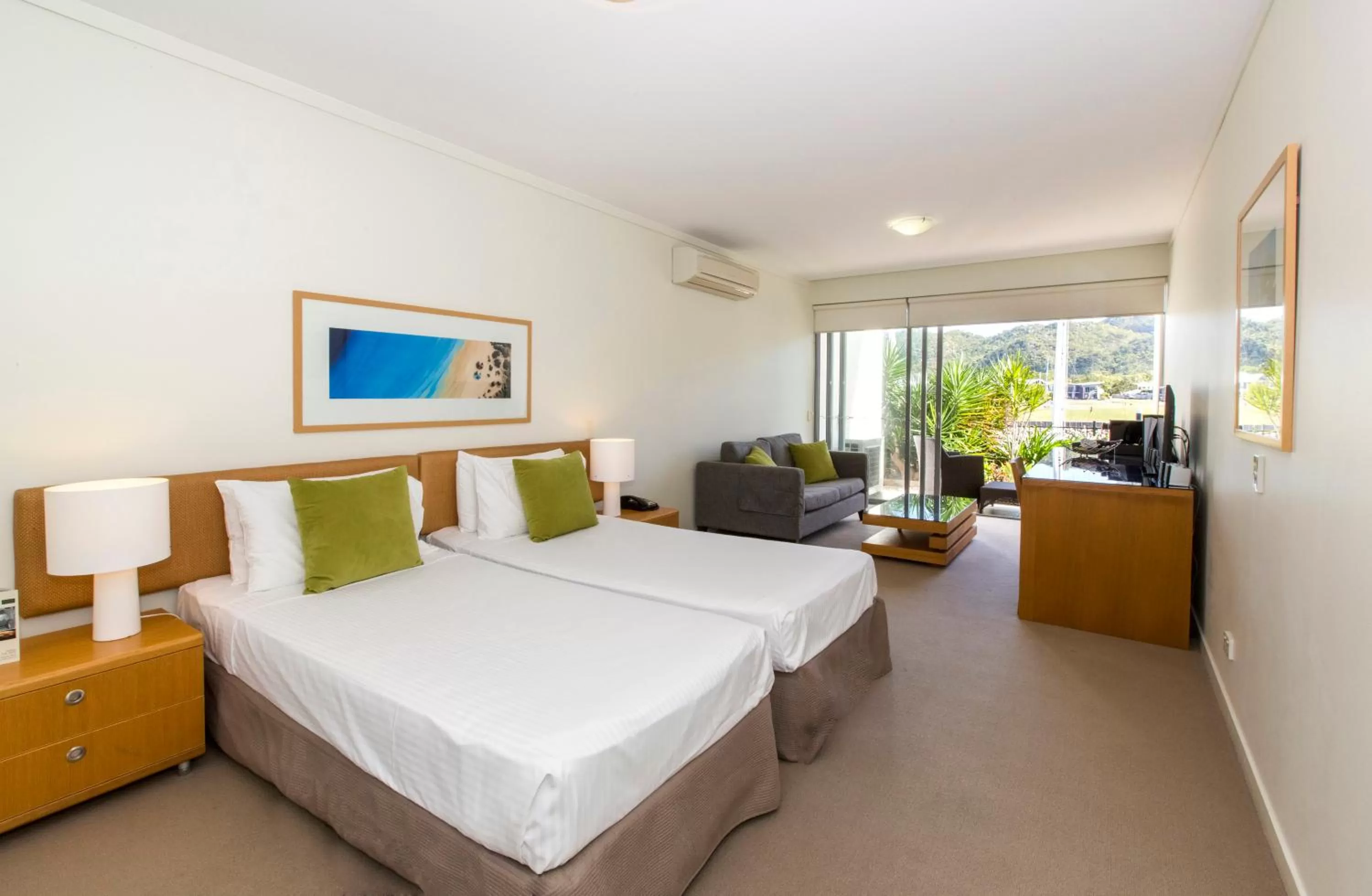 Double or Twin Room in Peppers Blue on Blue