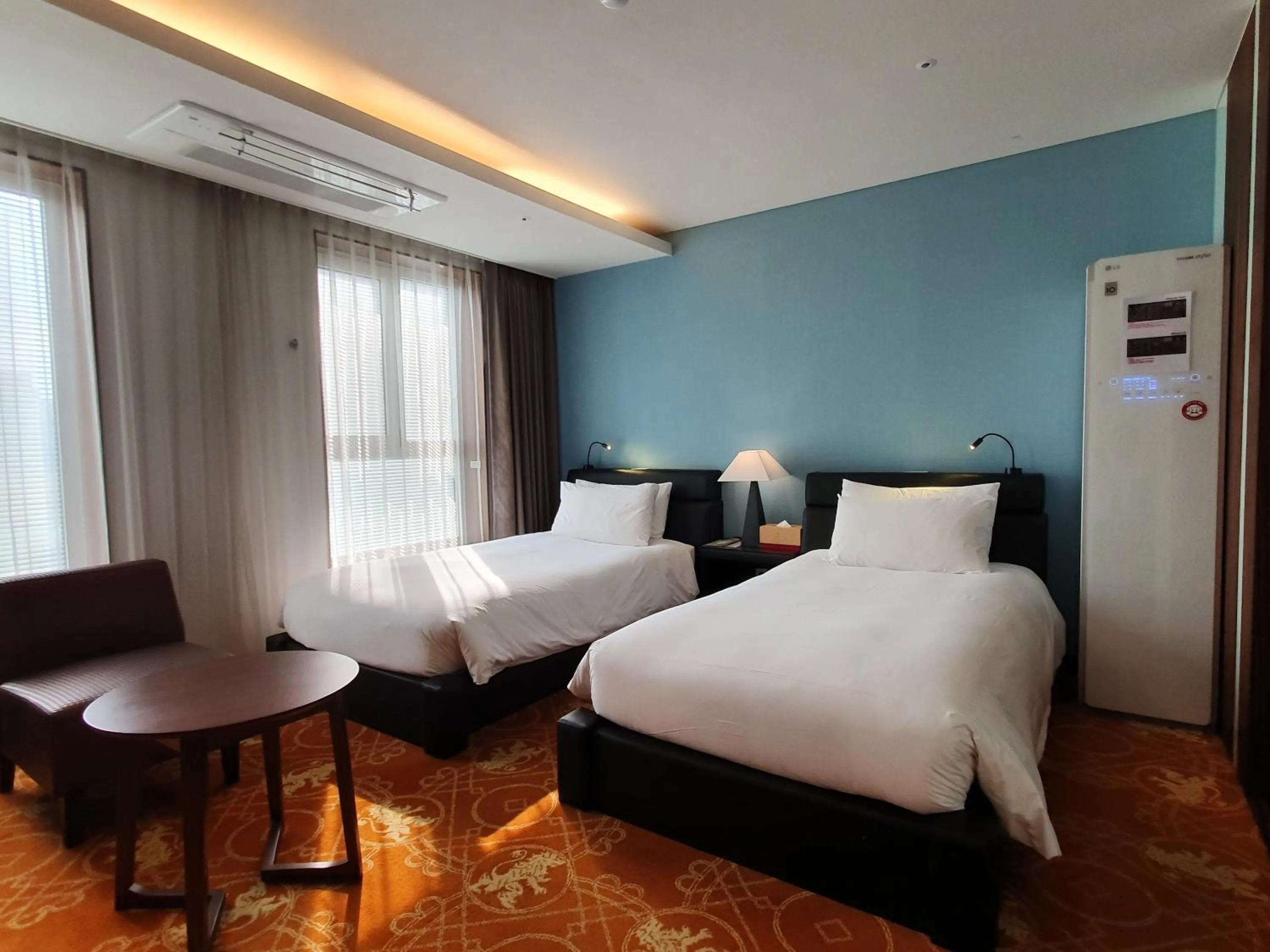 Superior Twin Room in Hotel Leo