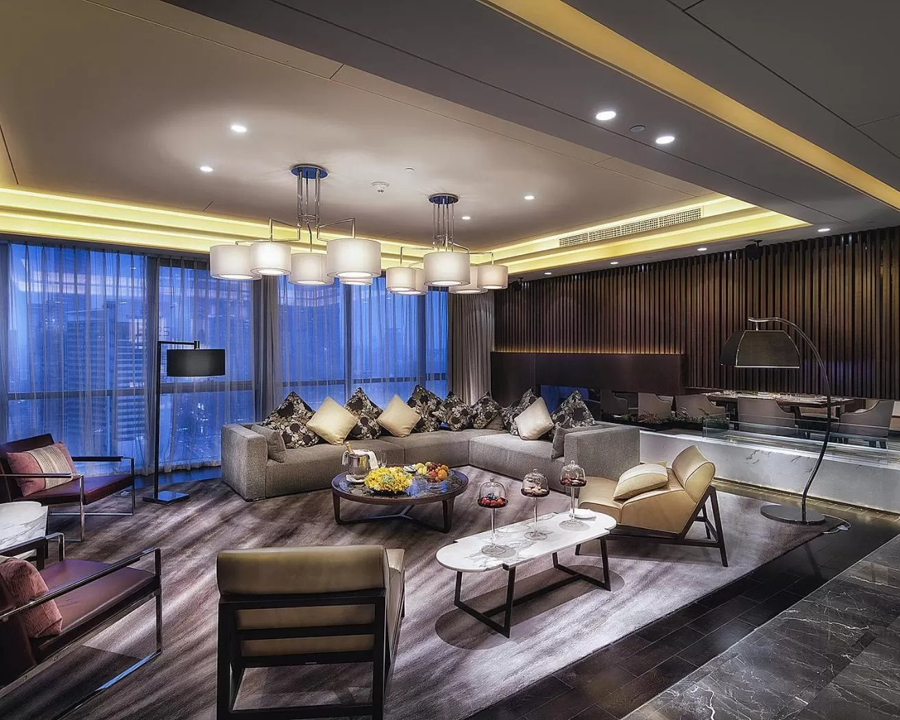 Presidential Suite in Four Seasons Hotel Shenzhen