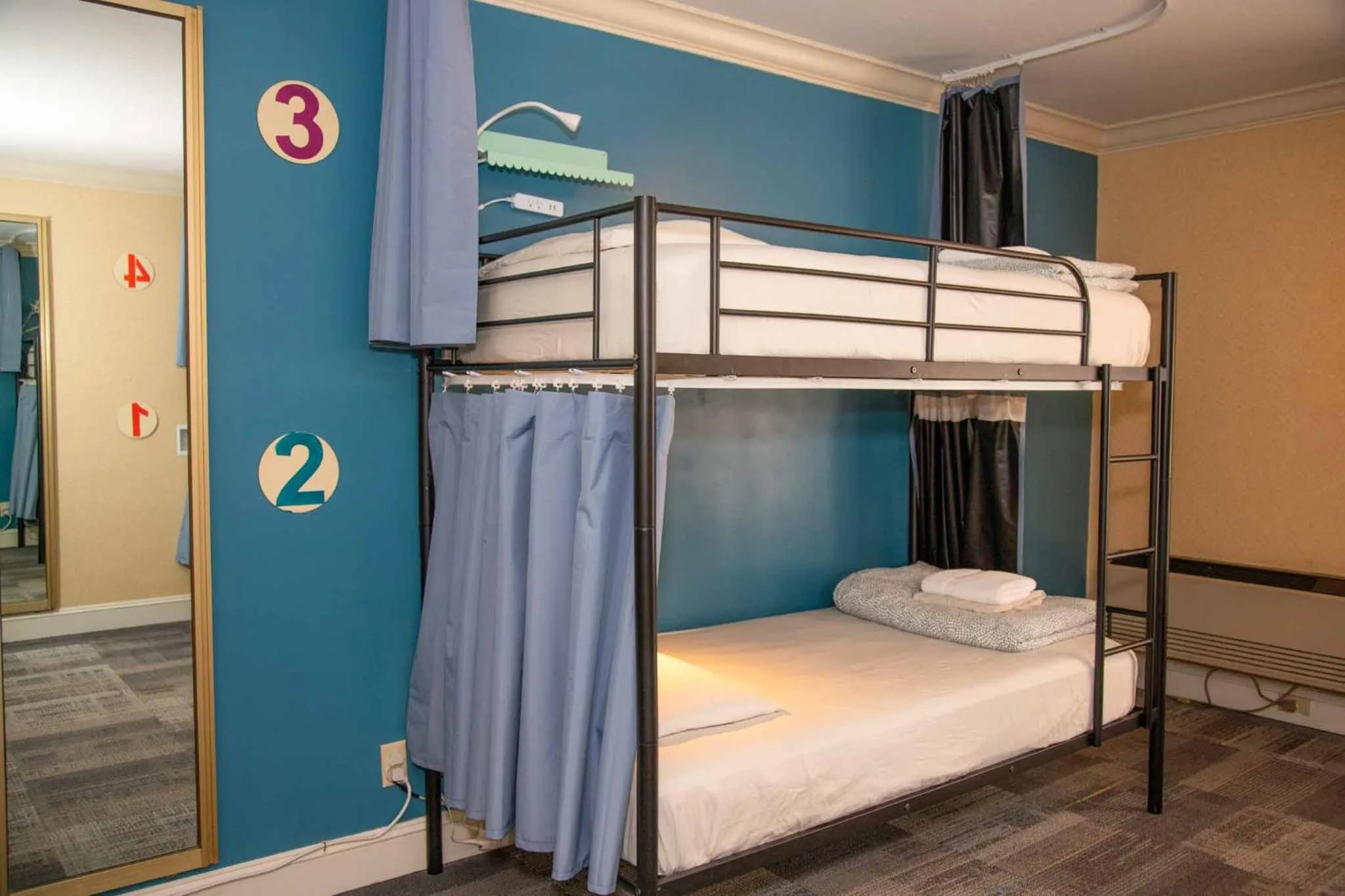 Bed in 4-Bed Mixed Dormitory Room in Samesun San Francisco