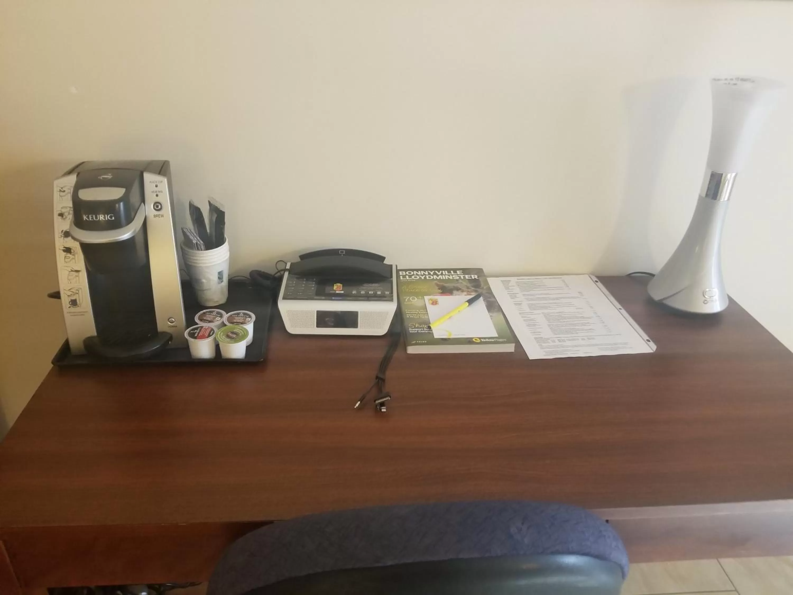 King Room - Disability Access/Non-Smoking in Super 8 by Wyndham Smoky Lake