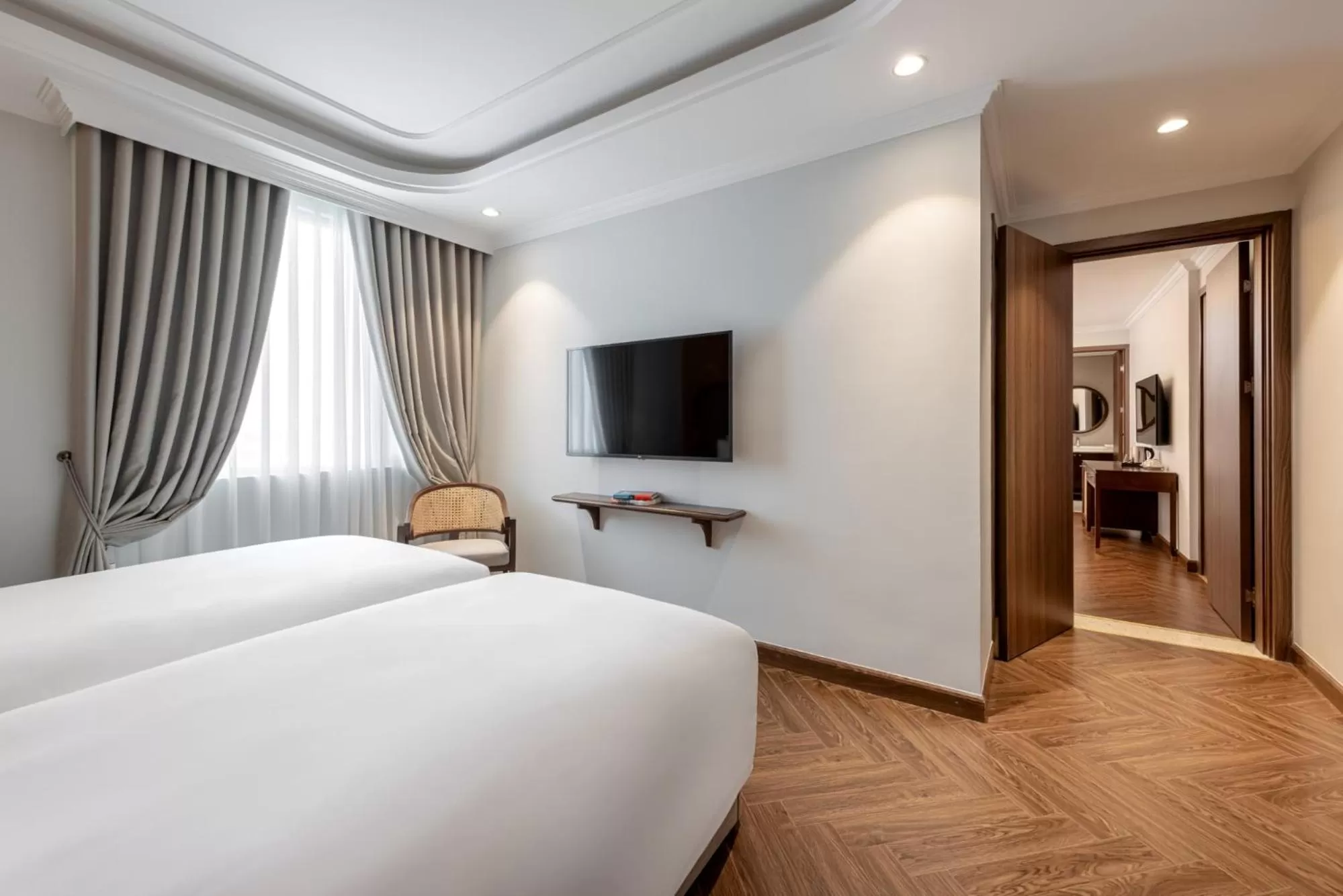 Connecting Room for 4 people in La Siesta Classic Hang Thung