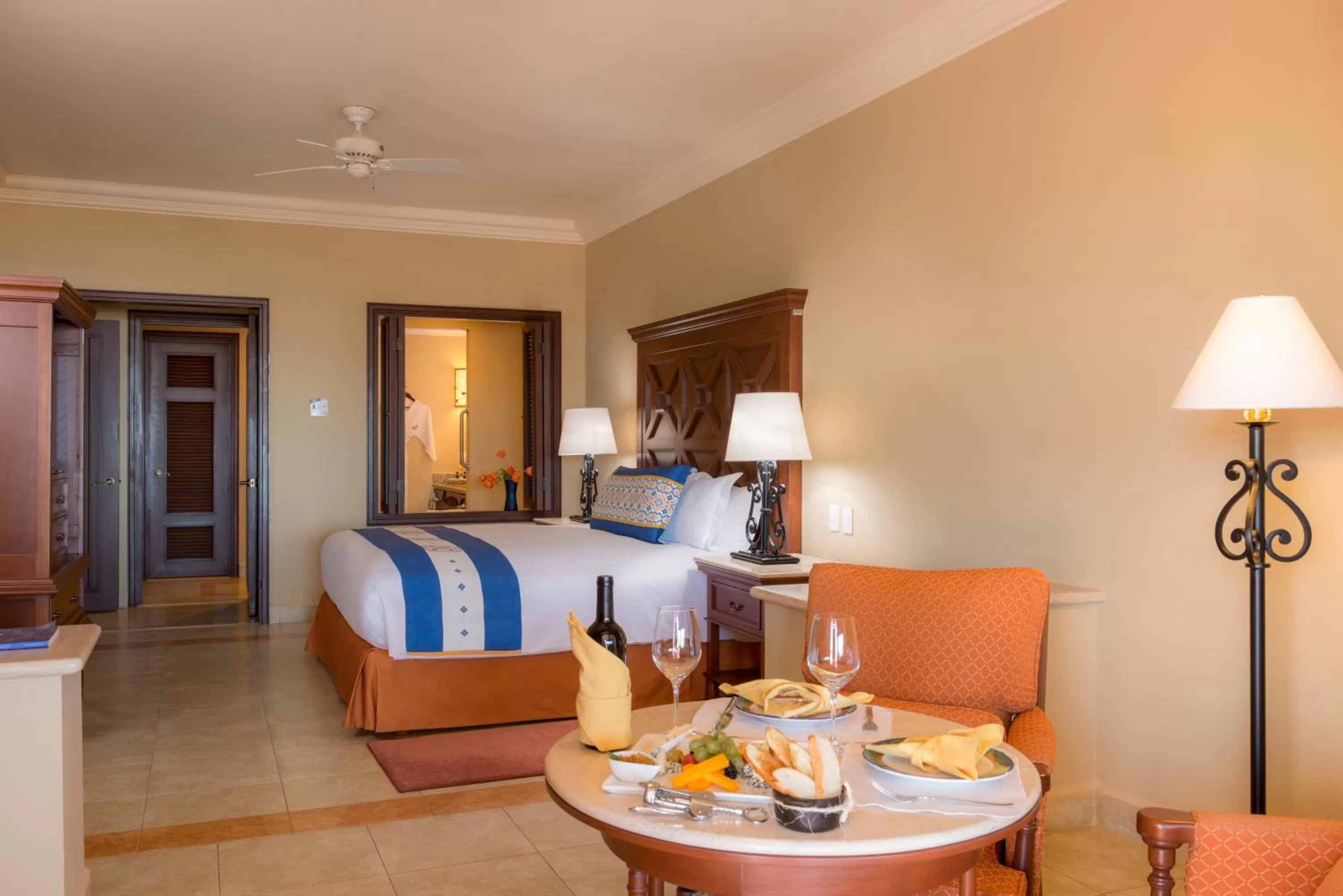 Executive Suite Ocean View in Pueblo Bonito Sunset Beach Golf & Spa Resort - All Inclusive