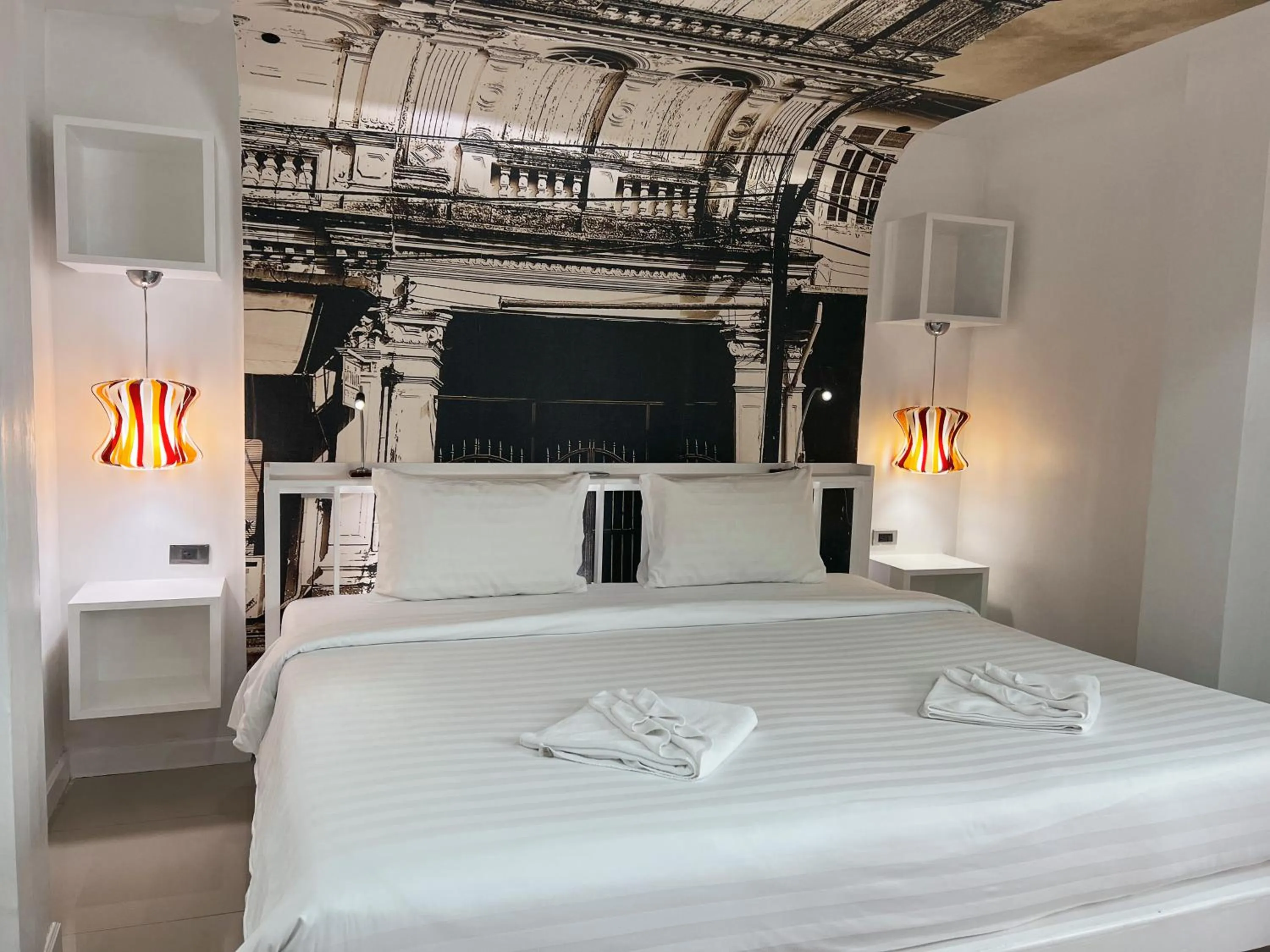 Budget Double Room in The Color Kata