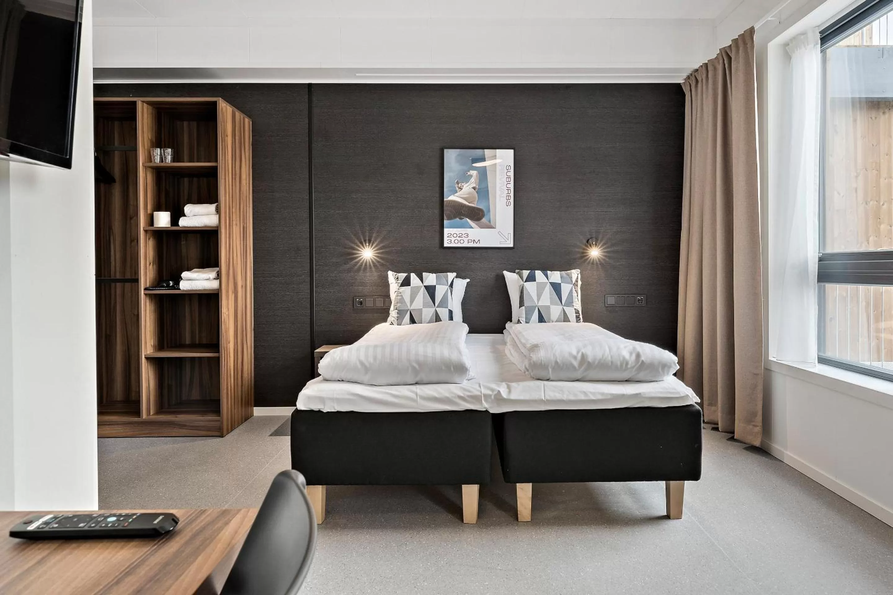 Queen Room with Roll-In Shower - Disability Access in Aiden by Best Western Herning