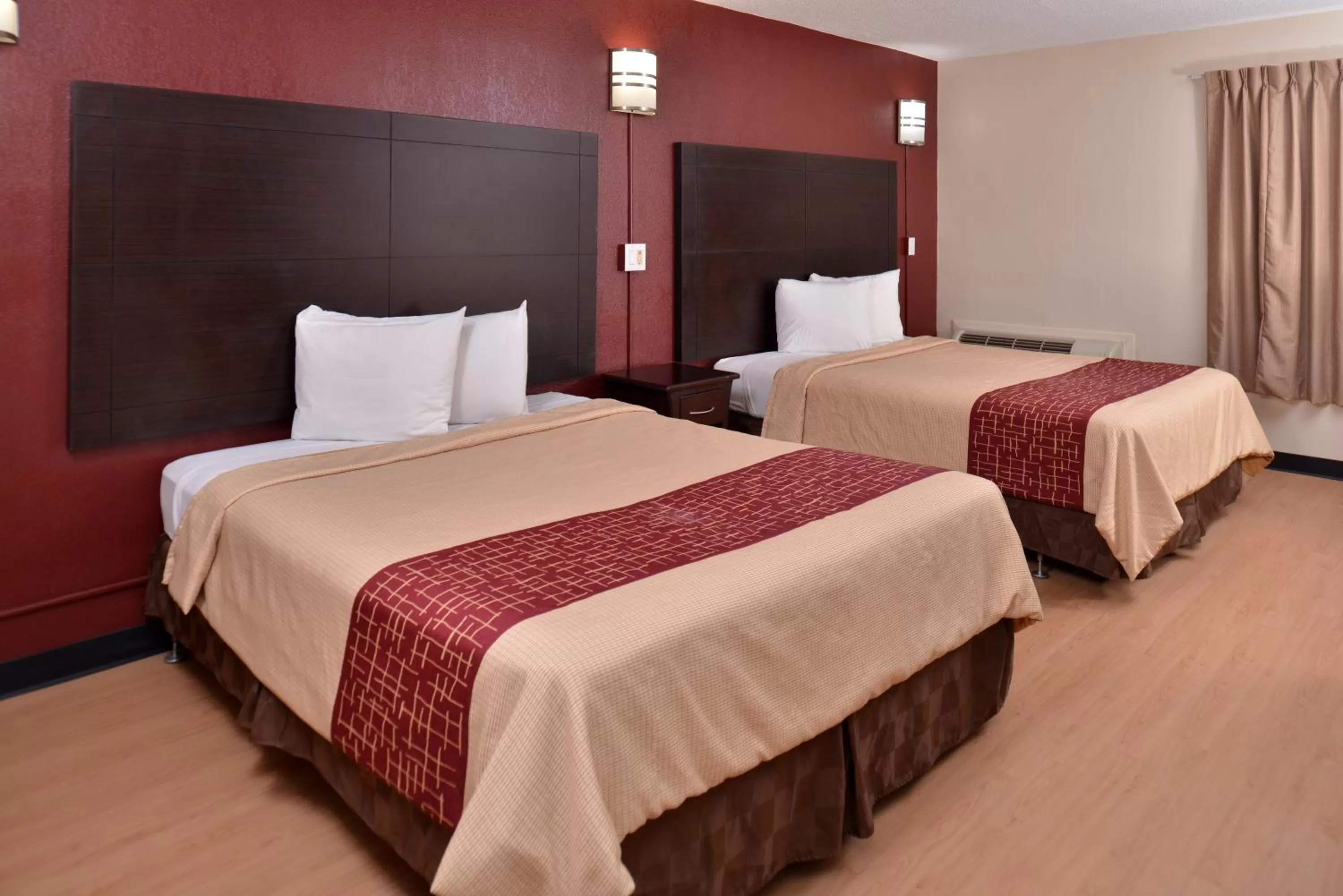 Superior Room with Two Queen Beds with Kitchenette Second Floor Non-Smoking in Red Roof Inn Van Horn