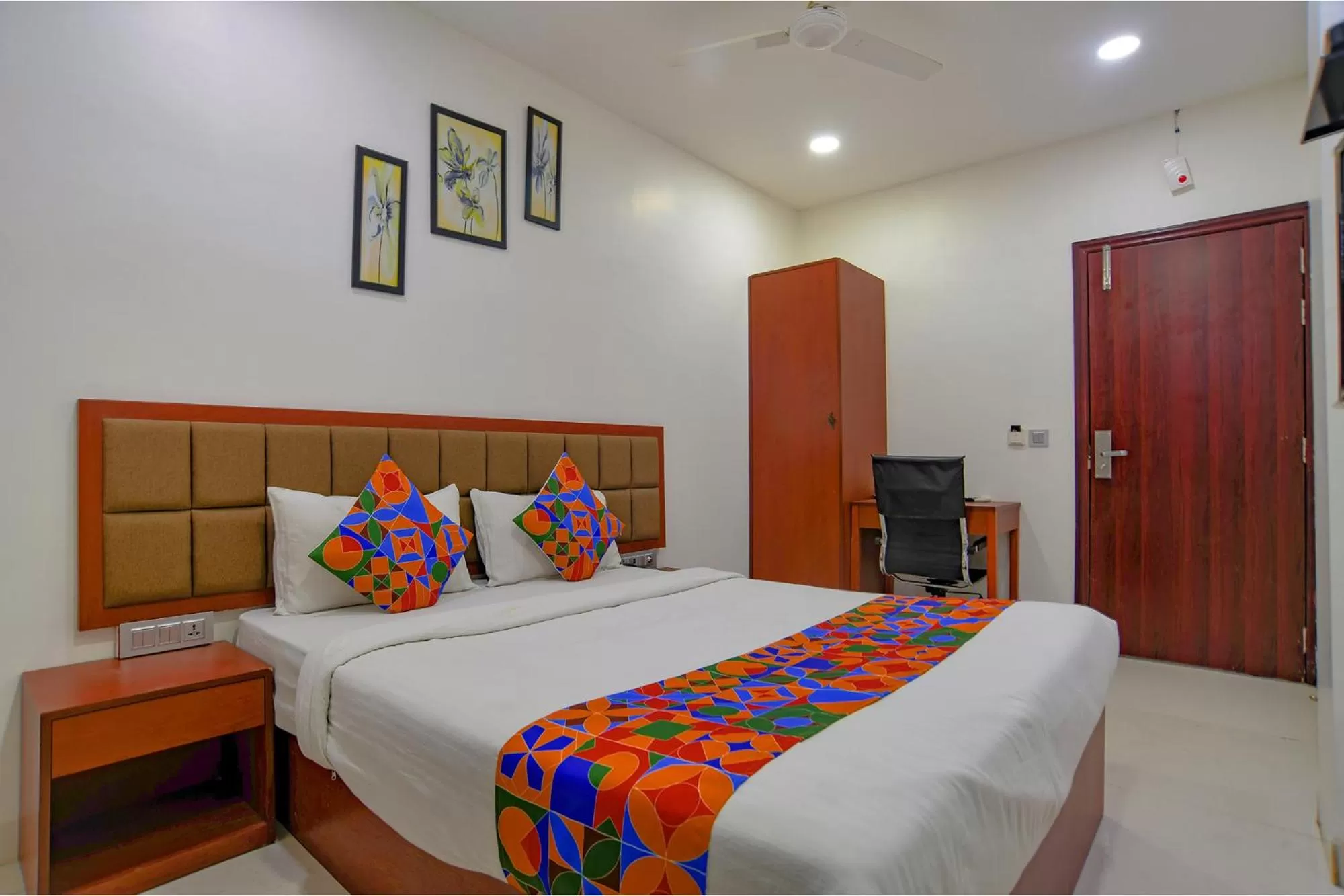 Deluxe Room - single occupancy in FabHotel Day2Day