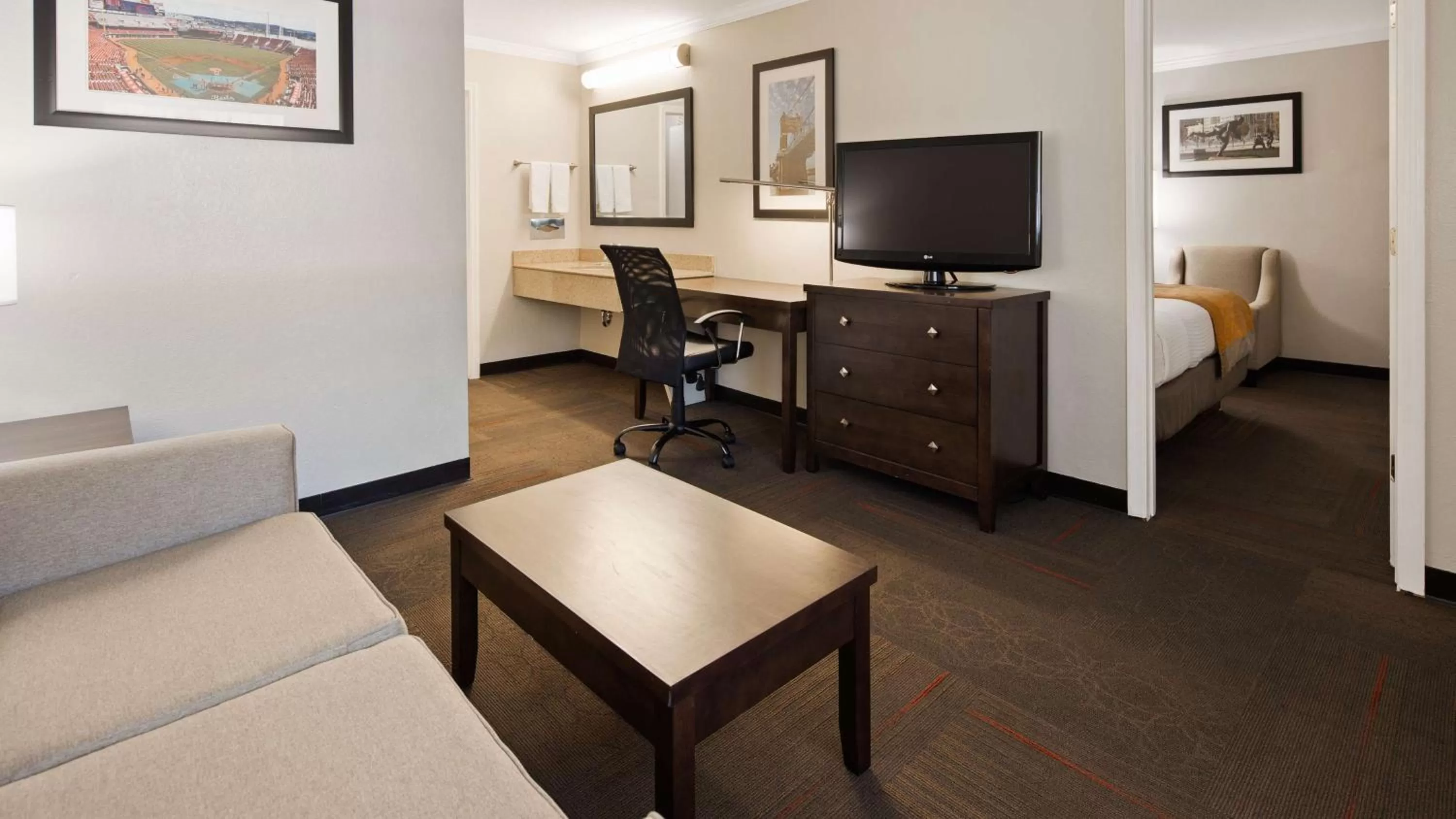 Double Suite - Non Smoking in Best Western Clermont