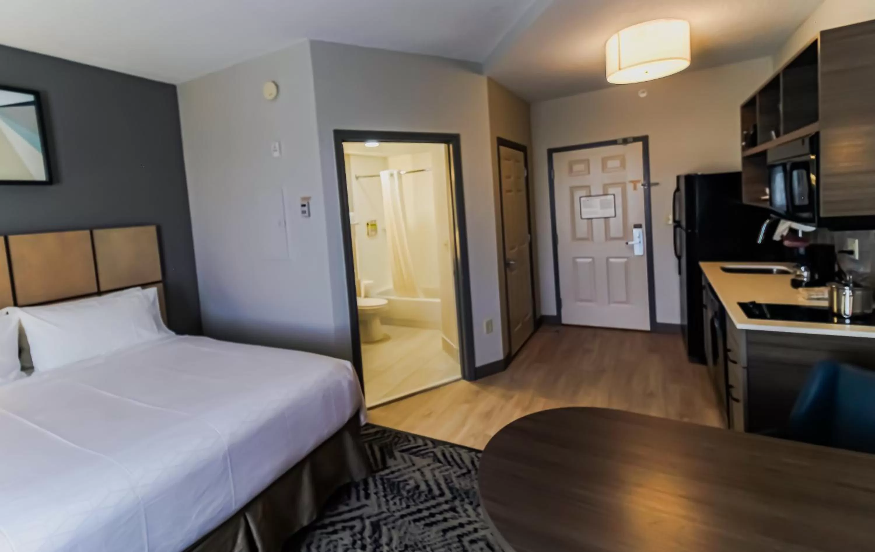 Studio Queen Suite in Candlewood Suites Melbourne/Viera by IHG