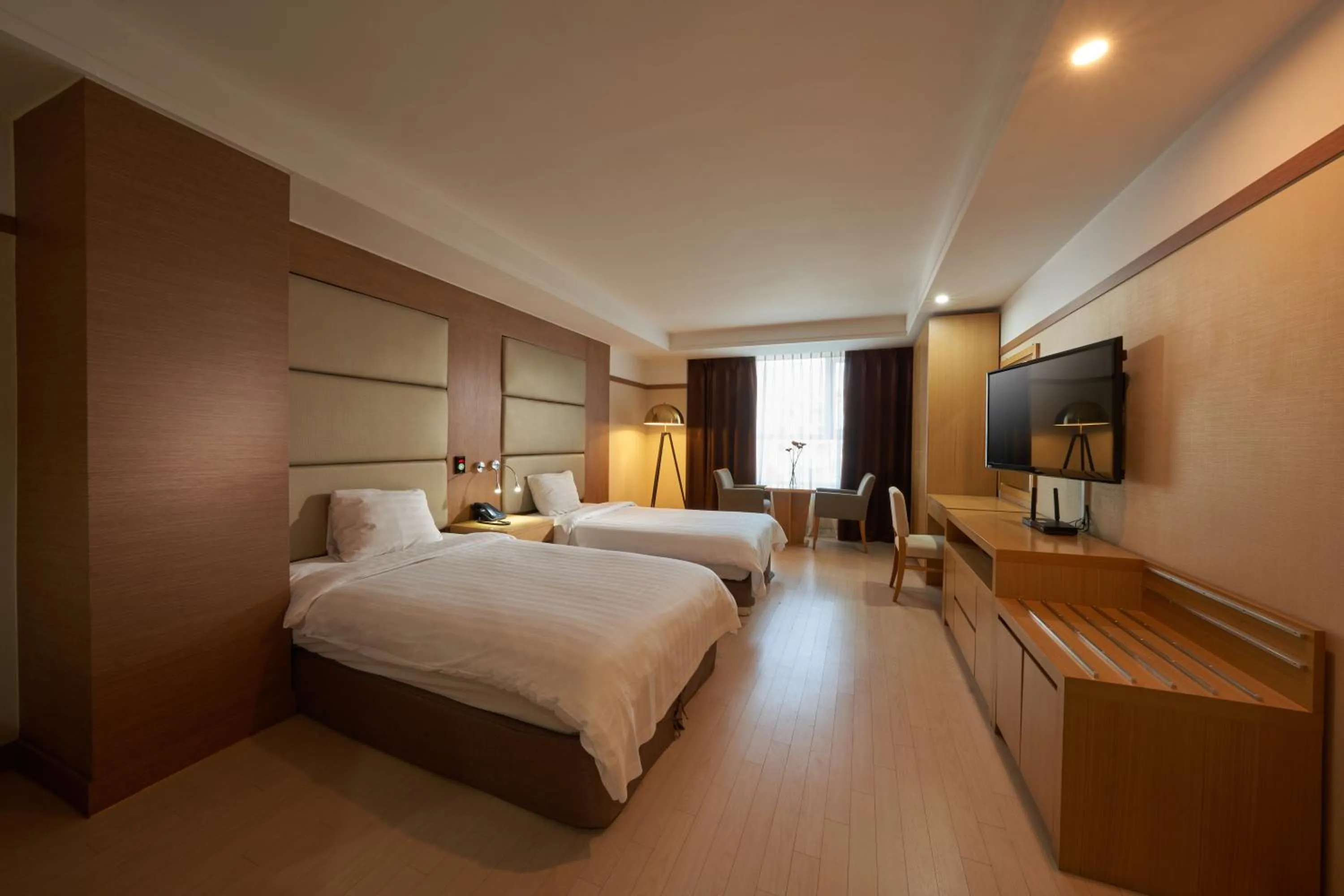 Standard Twin Room in Gyeongju GG Tourist Hotel
