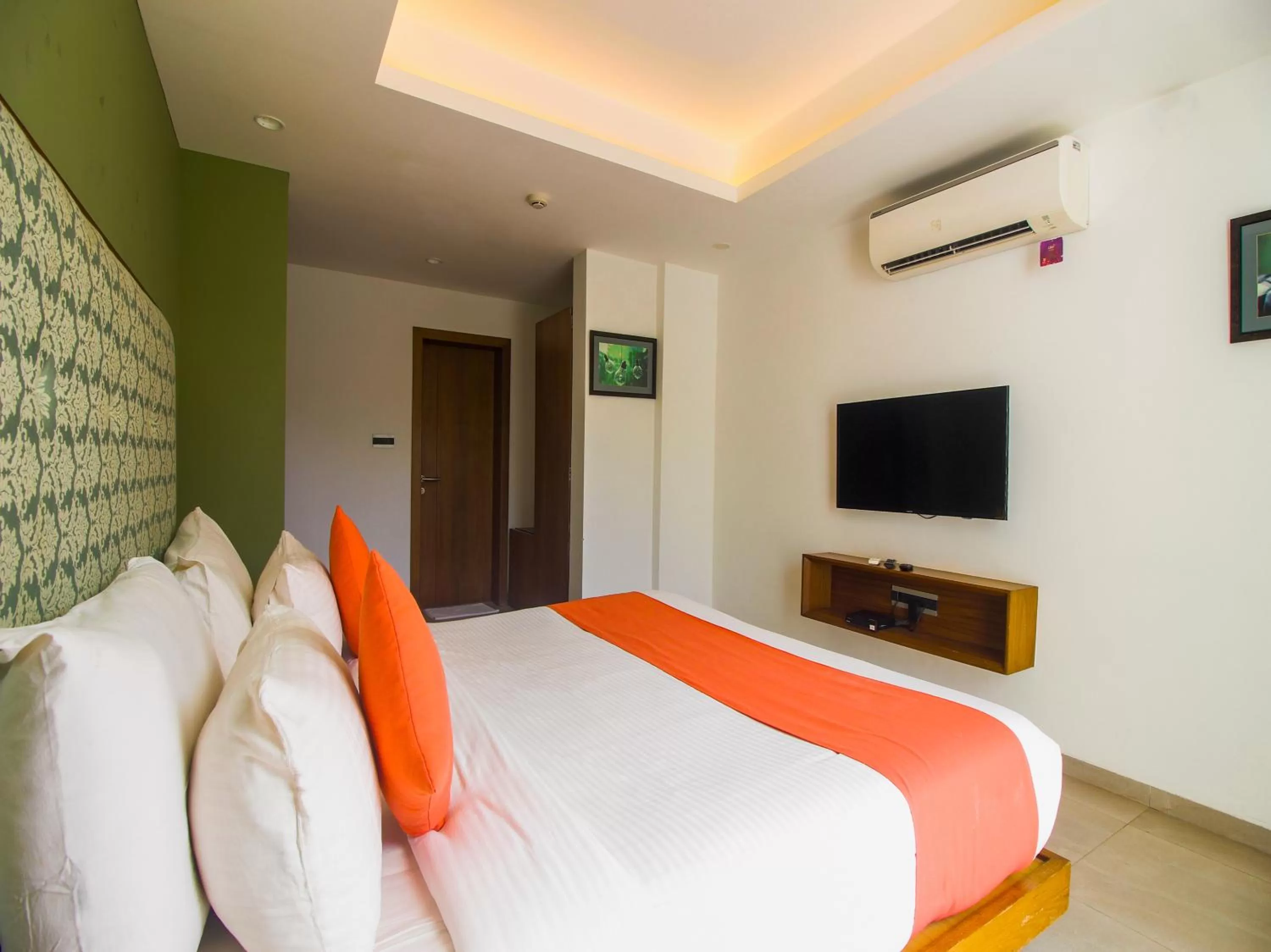 King Room in Okean De Goa Vagator