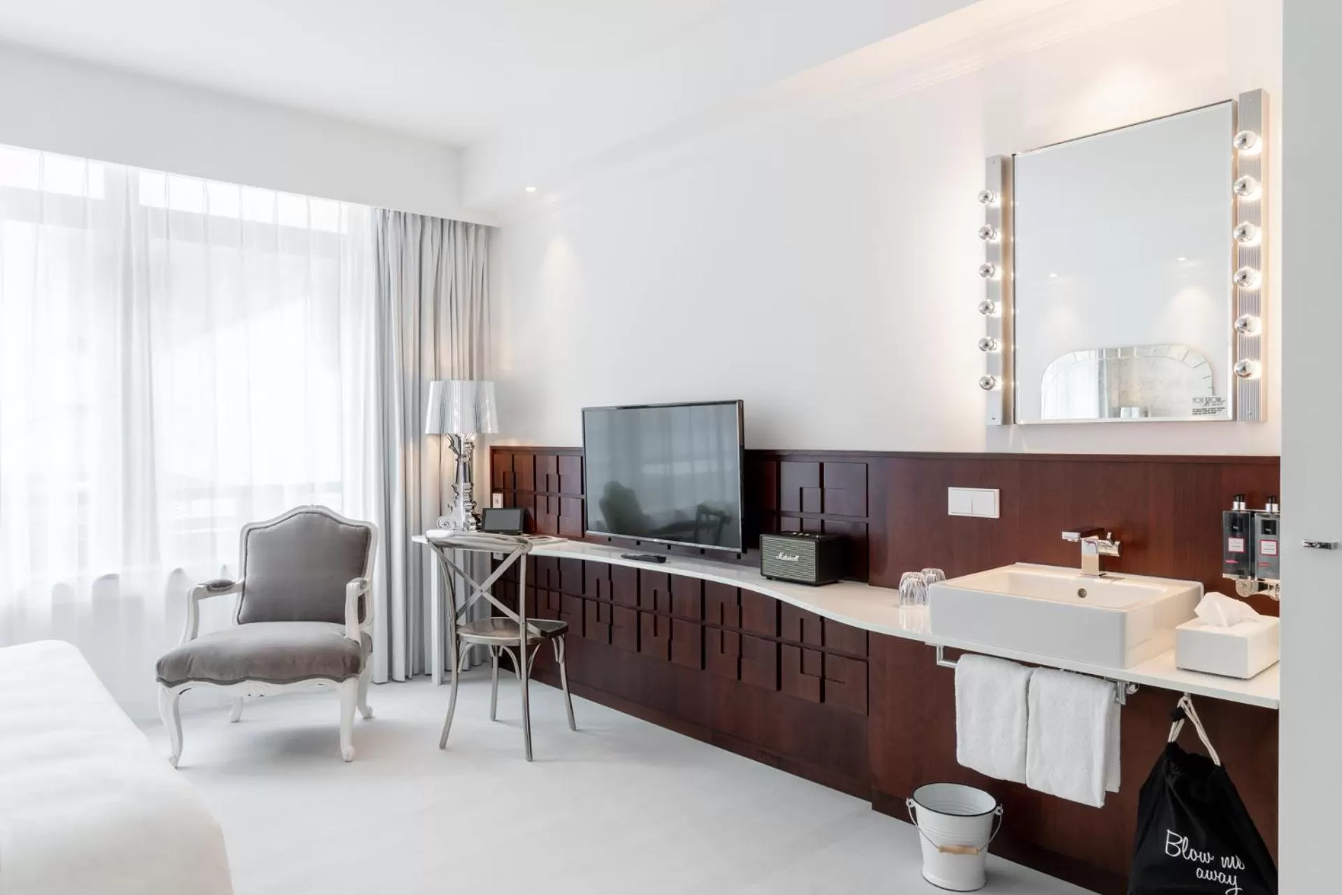 Wow in Ruby Coco Hotel Dusseldorf