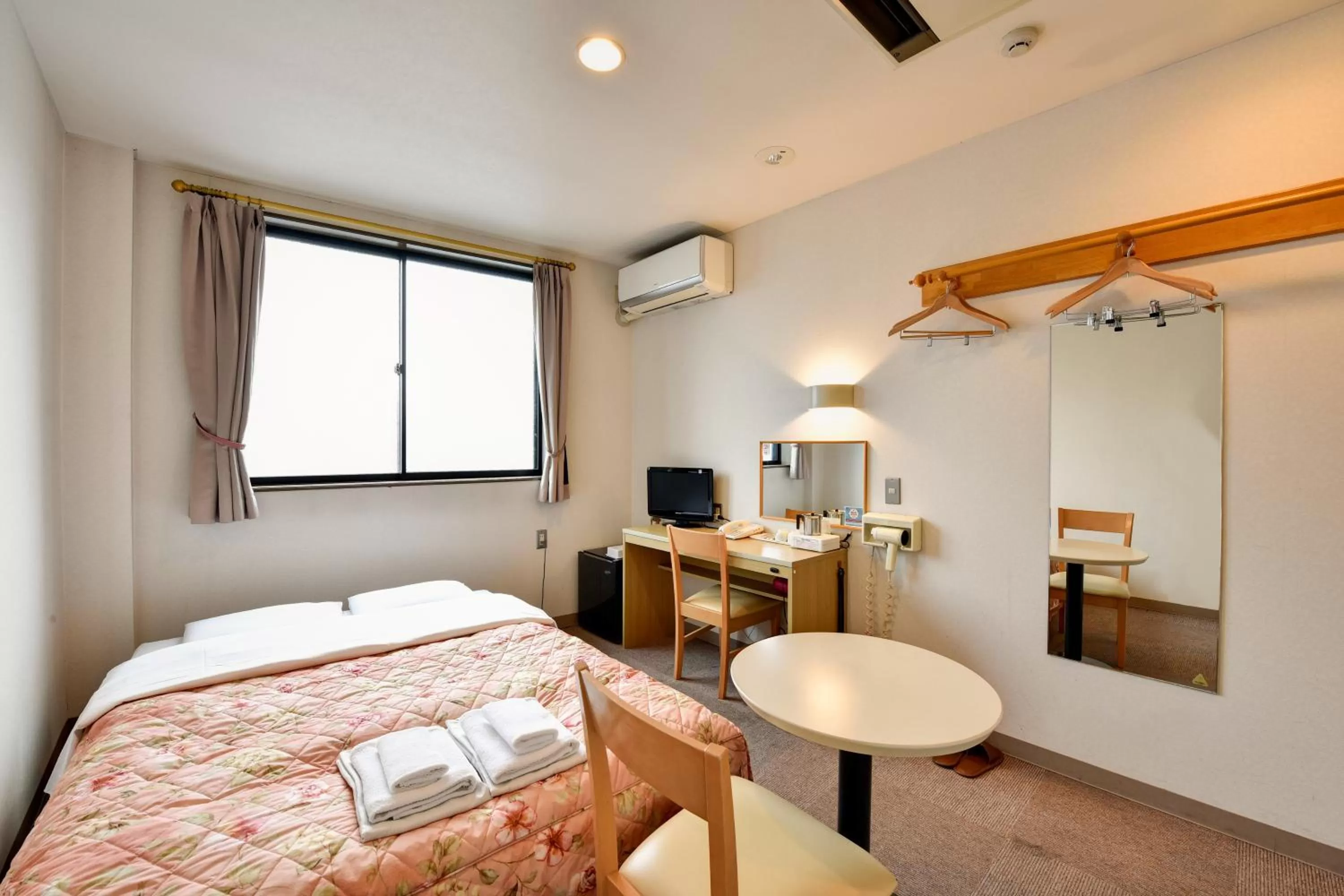 Double Room - single occupancy - Smoking in Hotel Hana