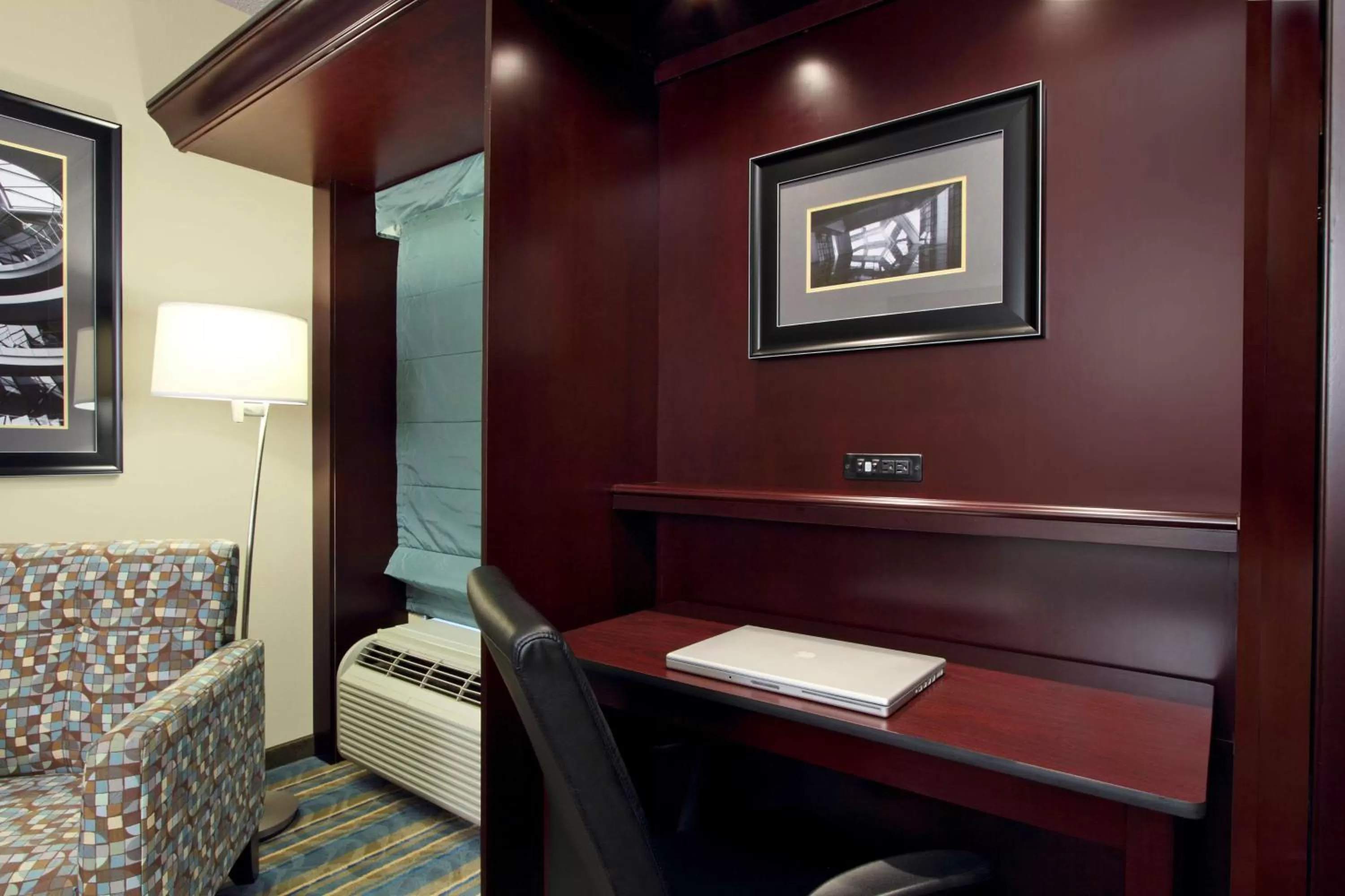 Double Room - Non-Smoking  in Hampton Inn Hagerstown