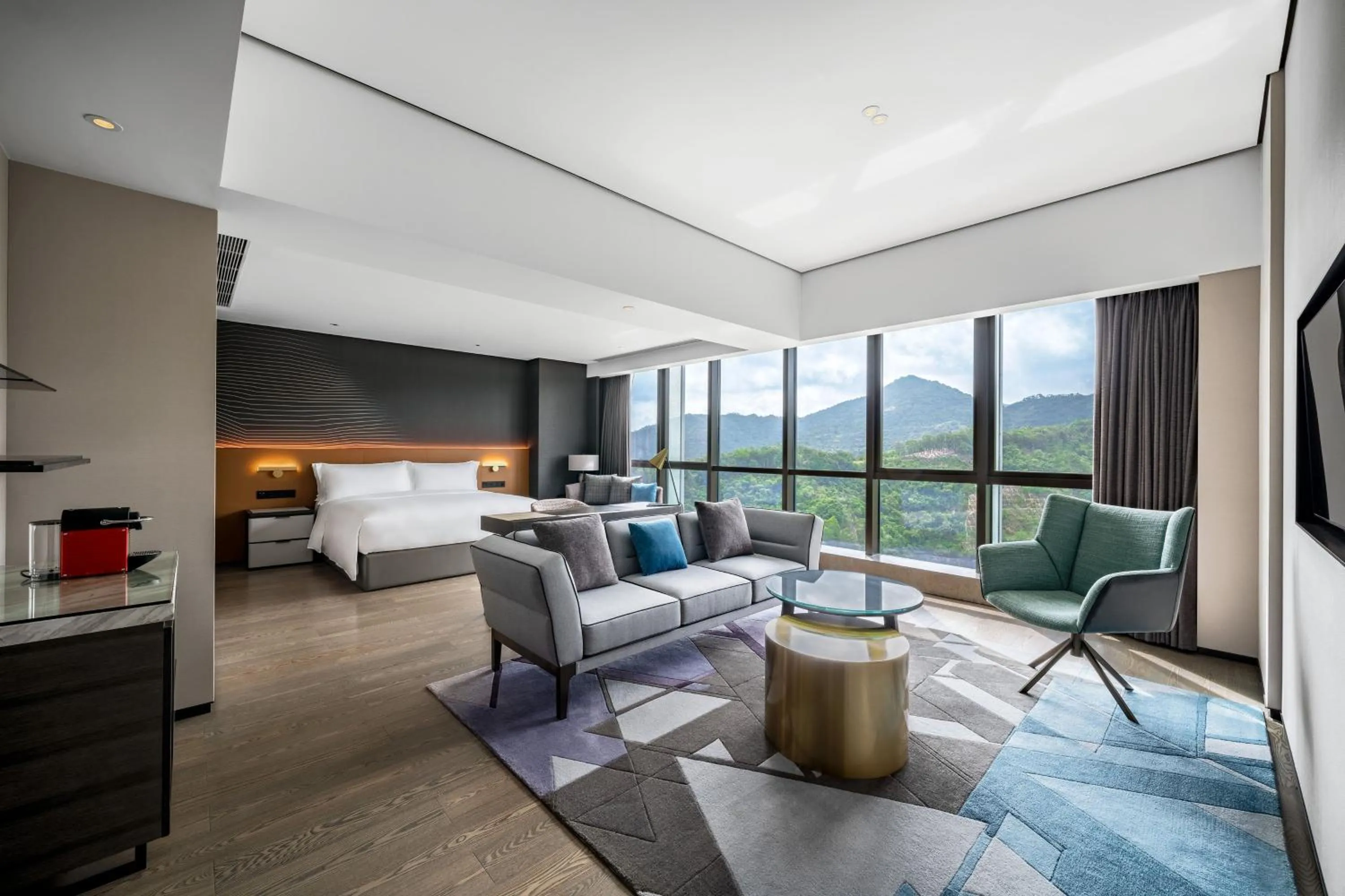 King Studio in The G Shenzhen, A Tribute Portfolio Hotel