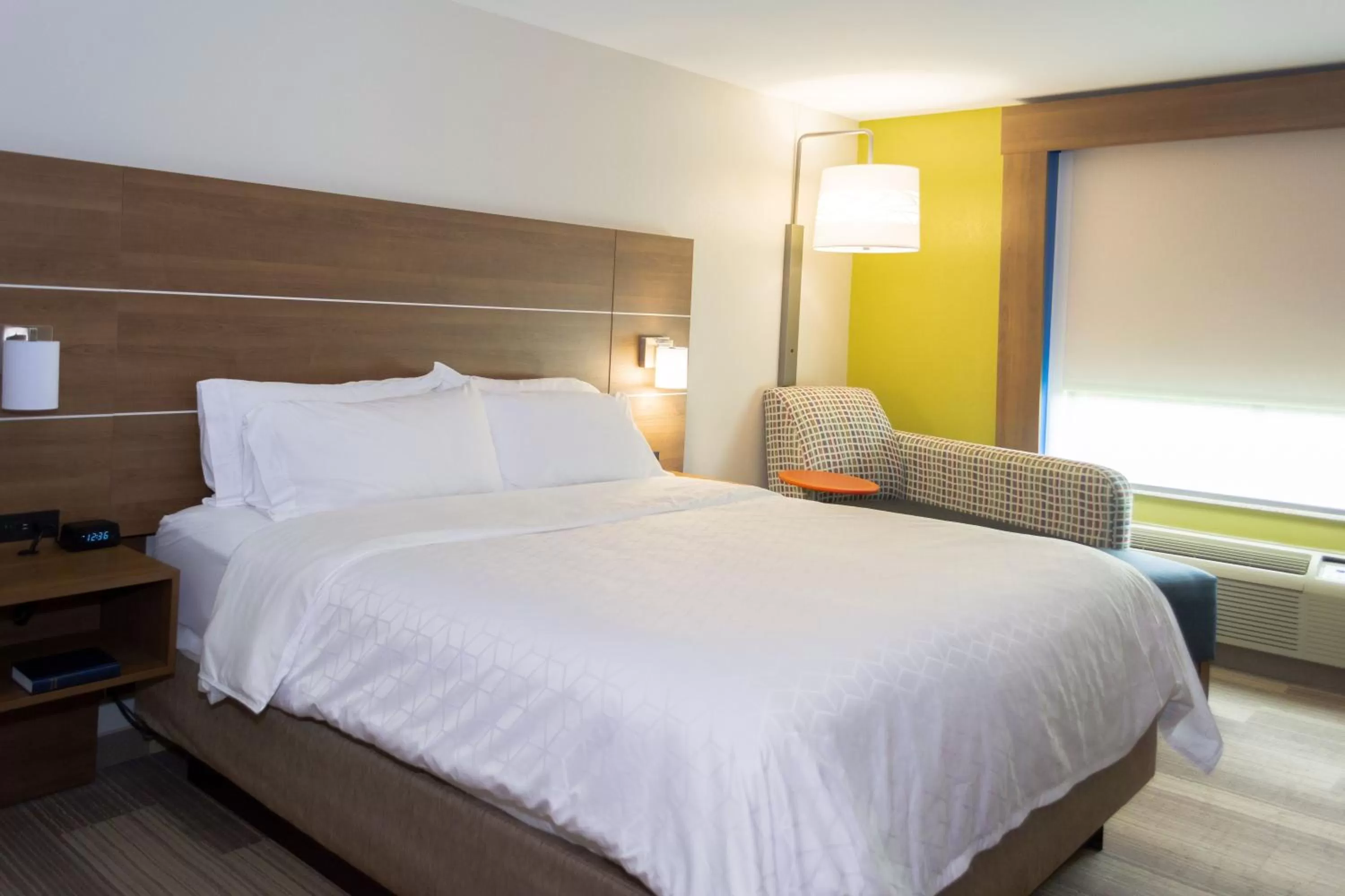 Standard King Room in Holiday Inn Express Hotel & Suites Muskogee by IHG