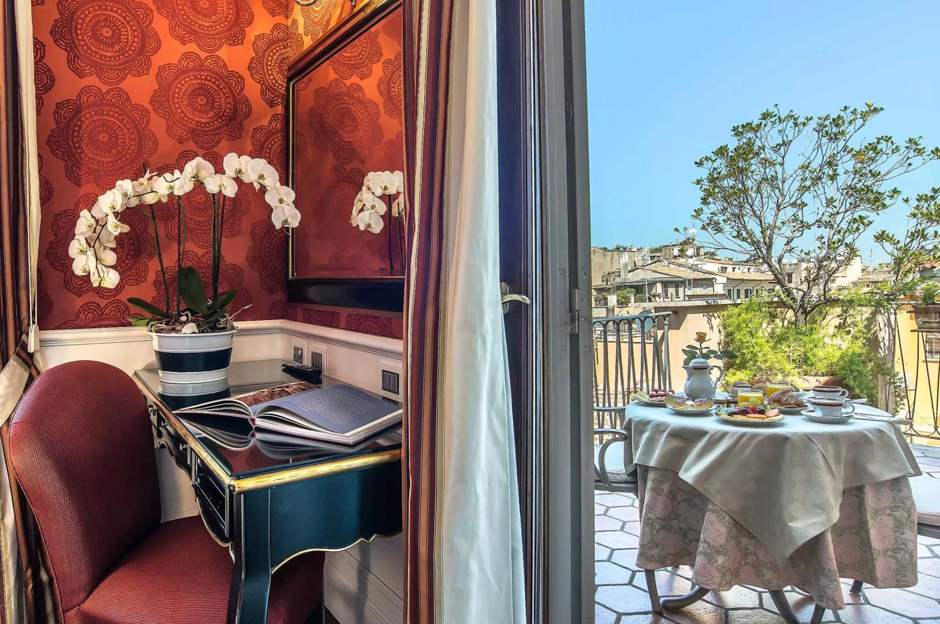 Suite with Balcony in Albergo del Senato